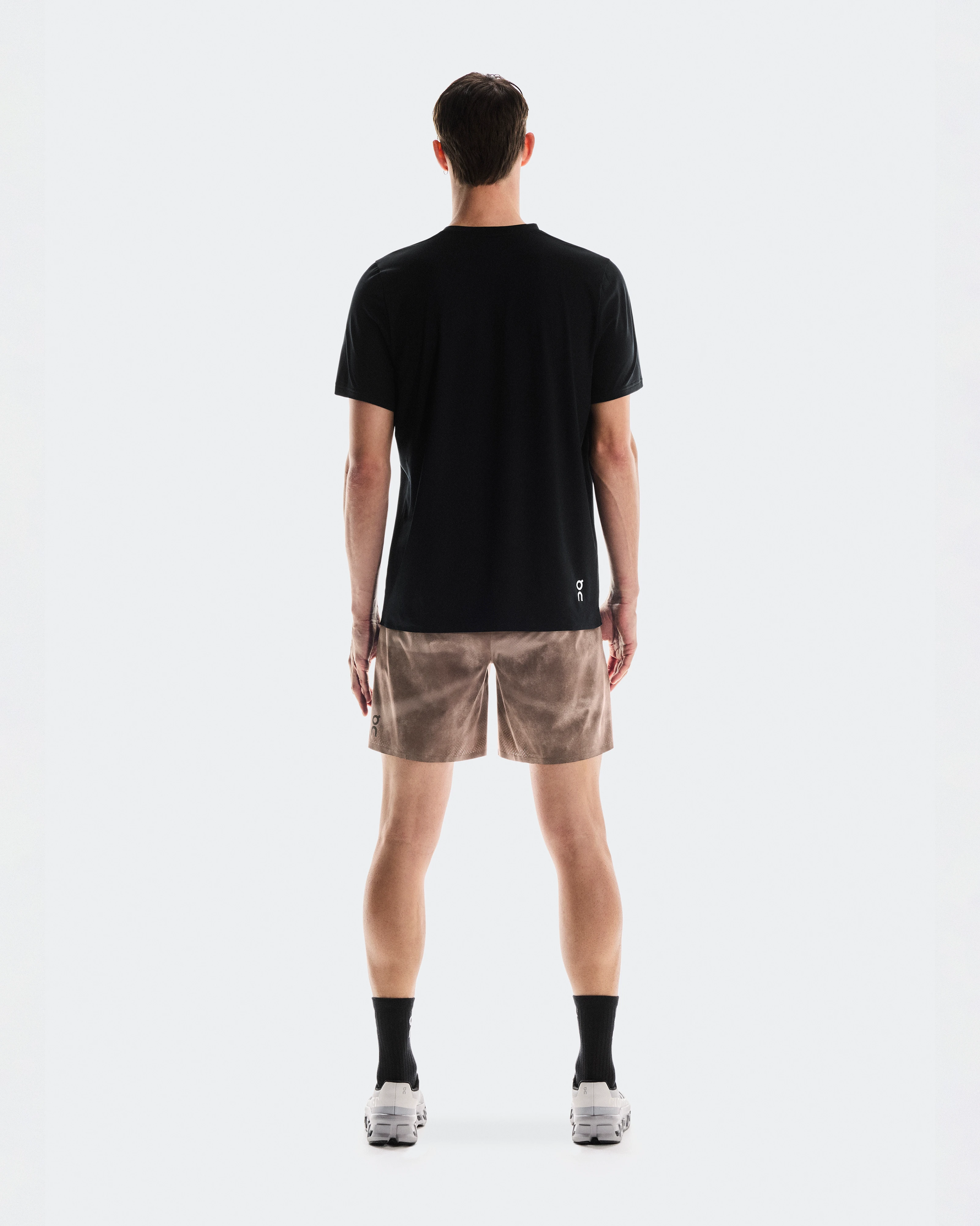 On 7" Performance Shorts AOP Cinder Men Shorts