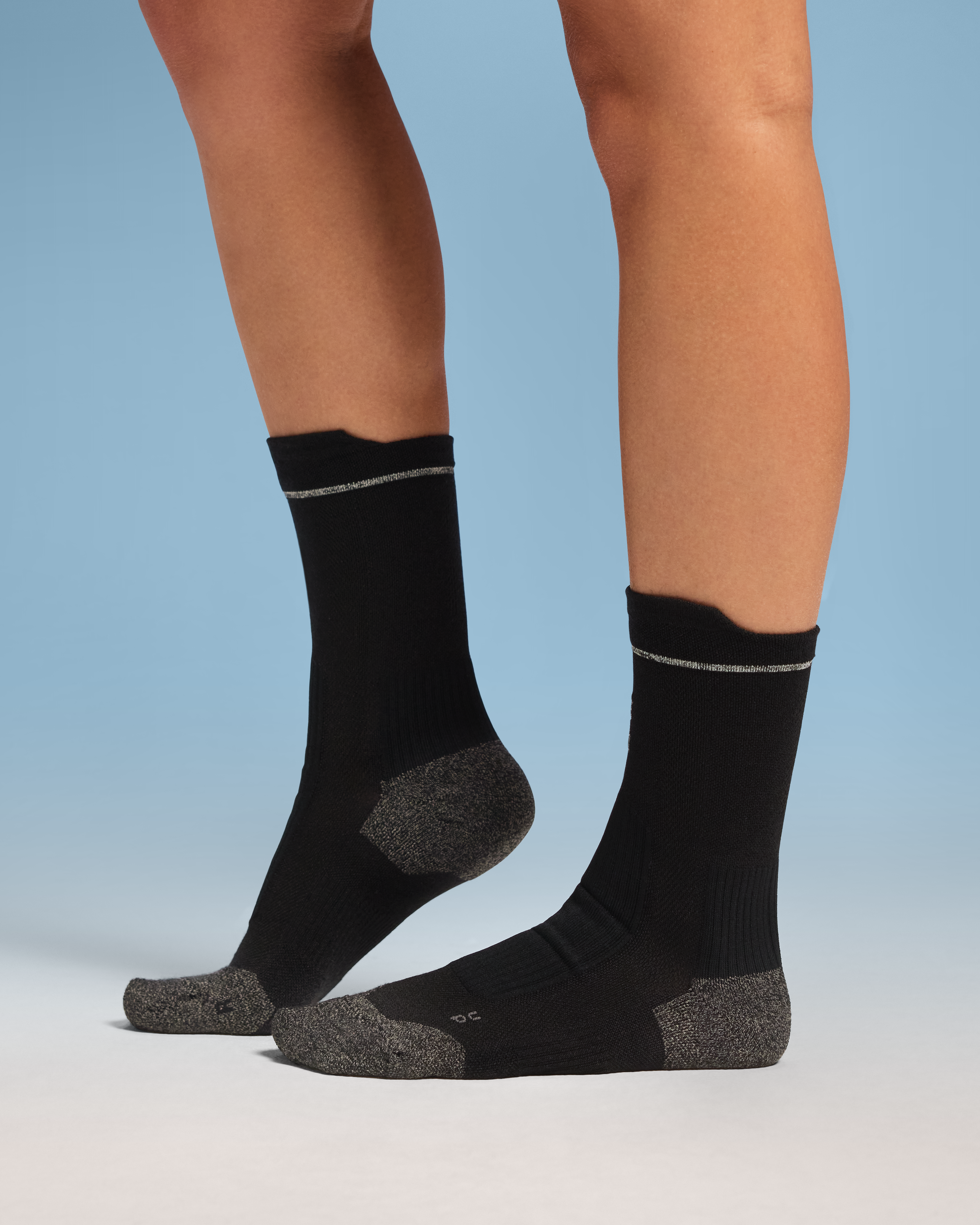 On Merino Ultra Sock Black Unisex Socks