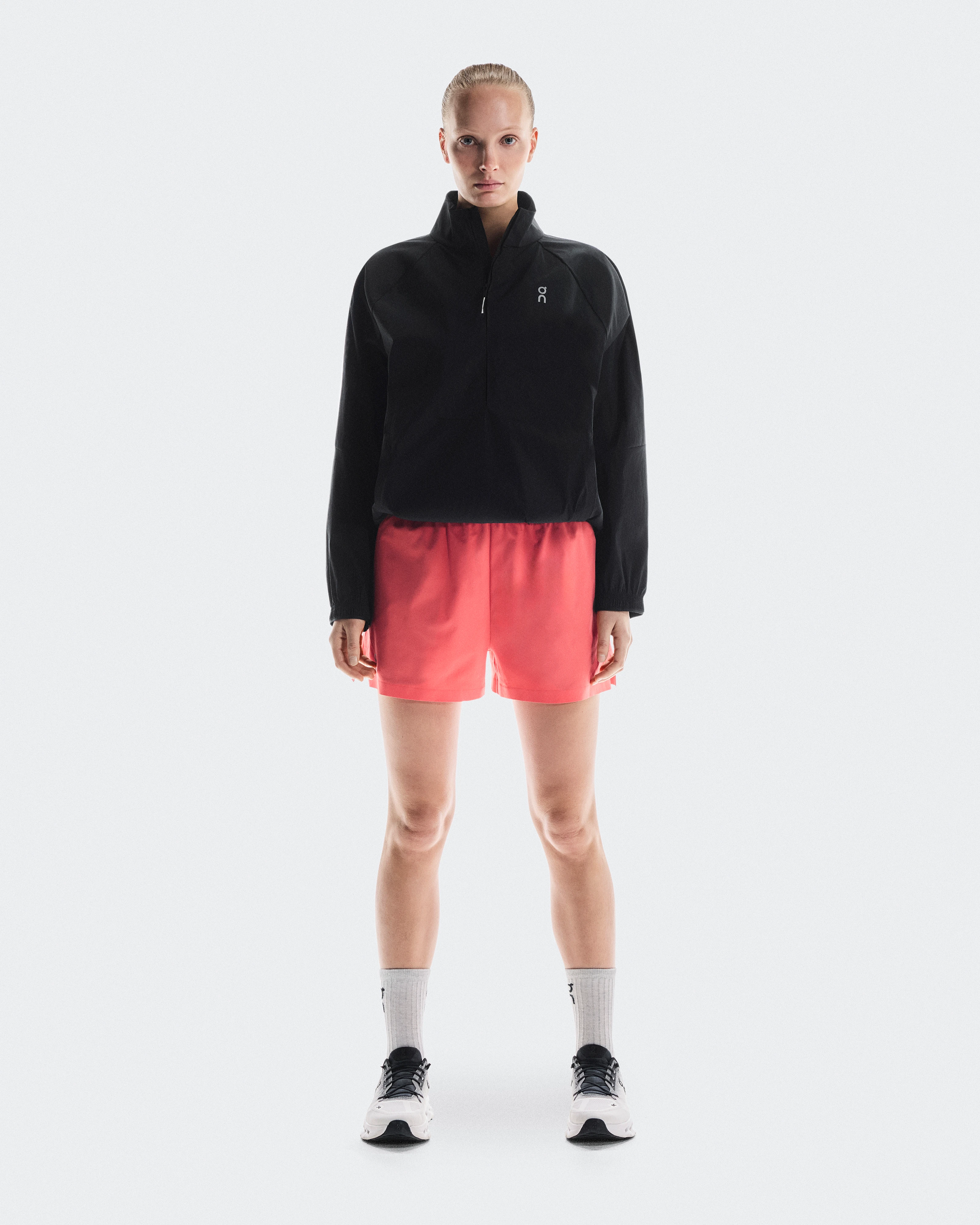 On Focus Shorts Coral Women Shorts