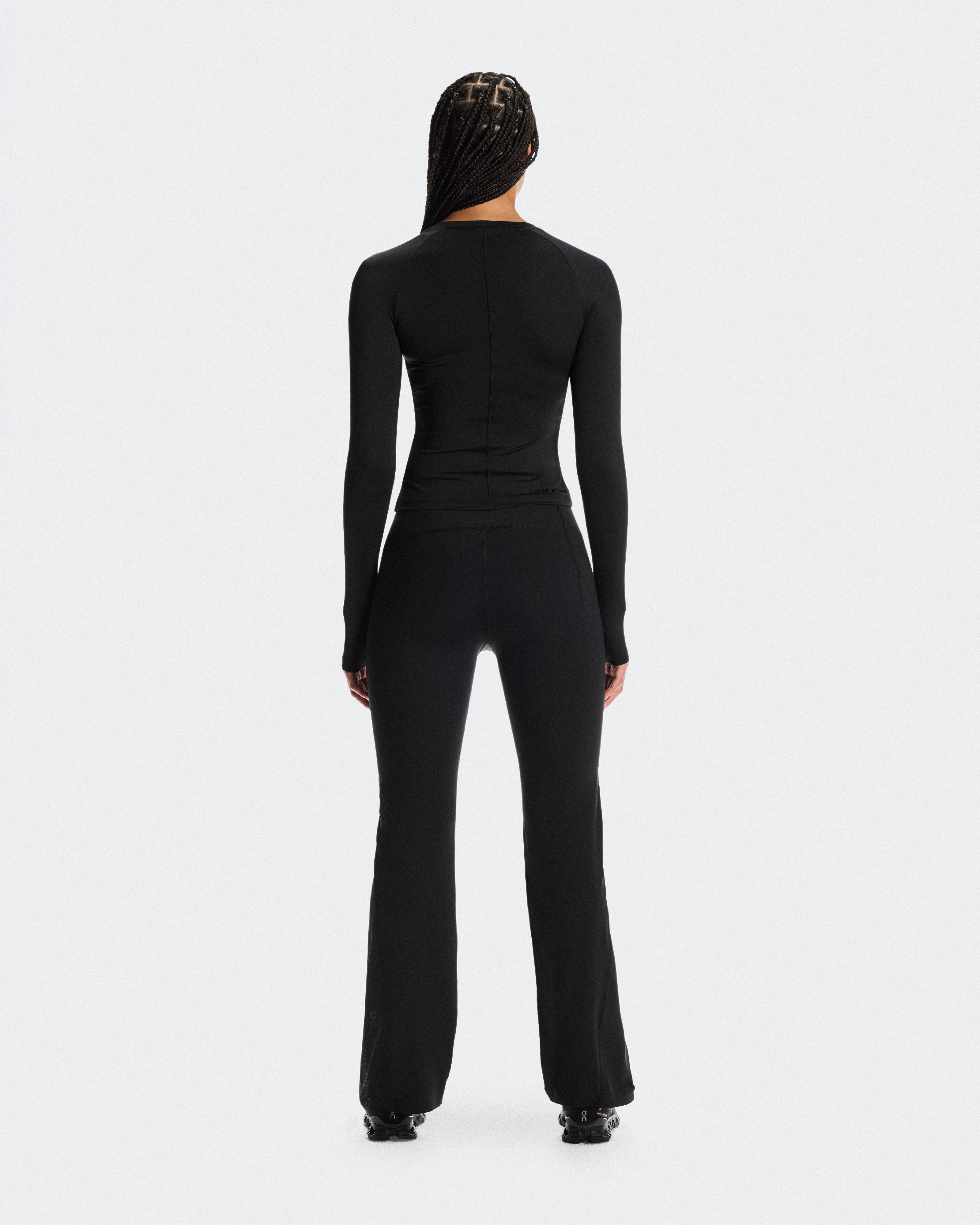On Studio Long-T Black Women Tops and t-shirts