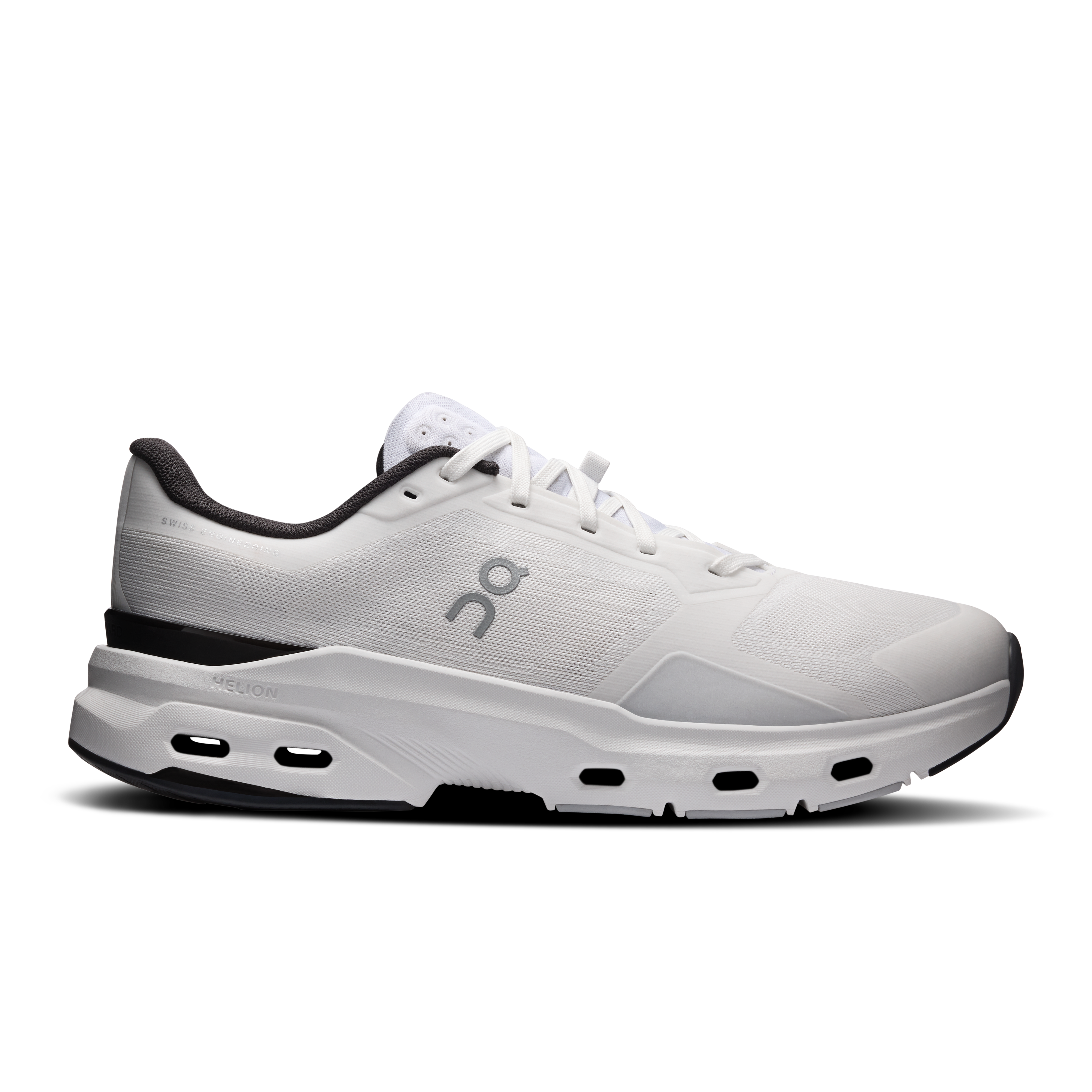Cloudpulse 2 Sneaker in White/Black
