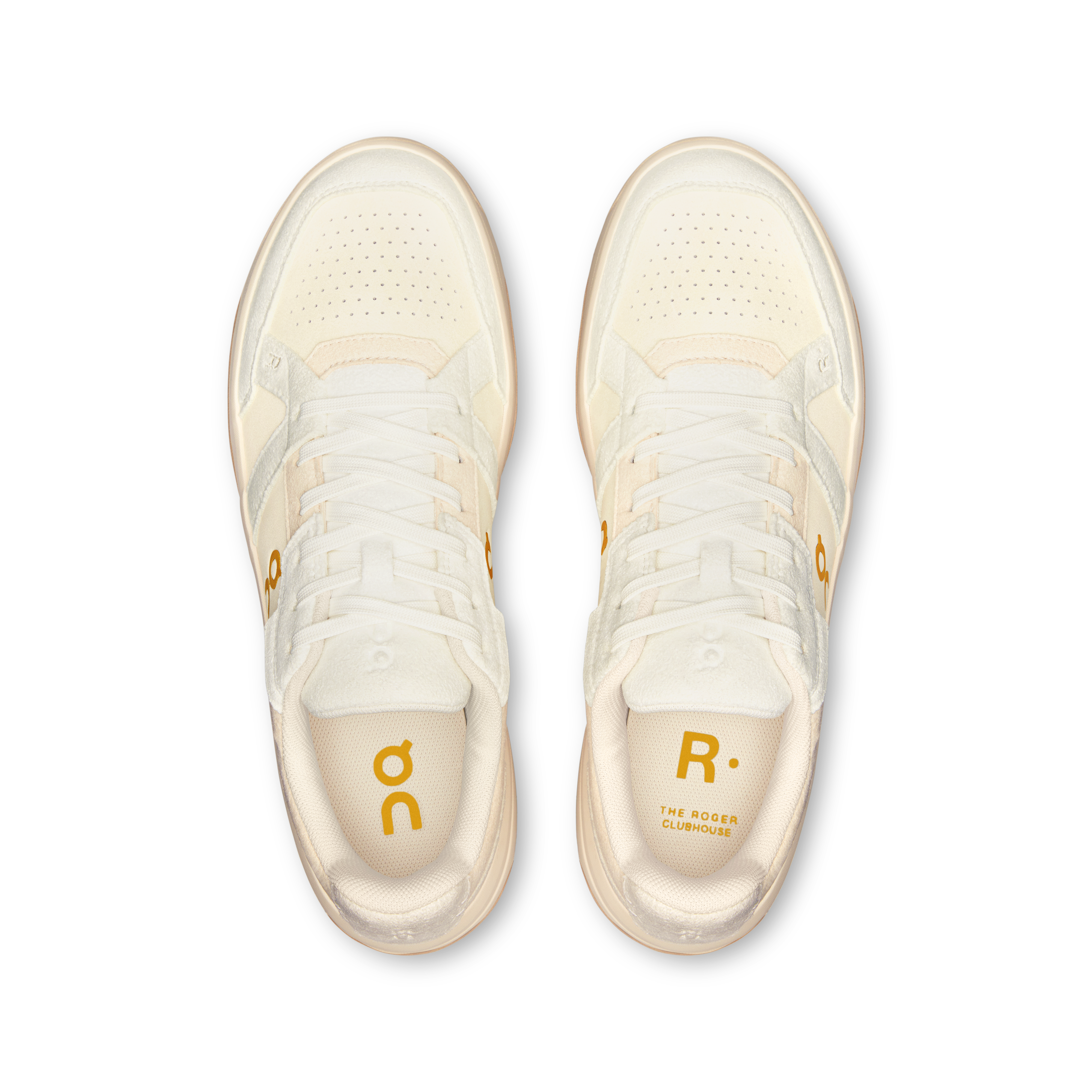 On THE ROGER Clubhouse Ace Ivory & Dew Women Tennis Shoes