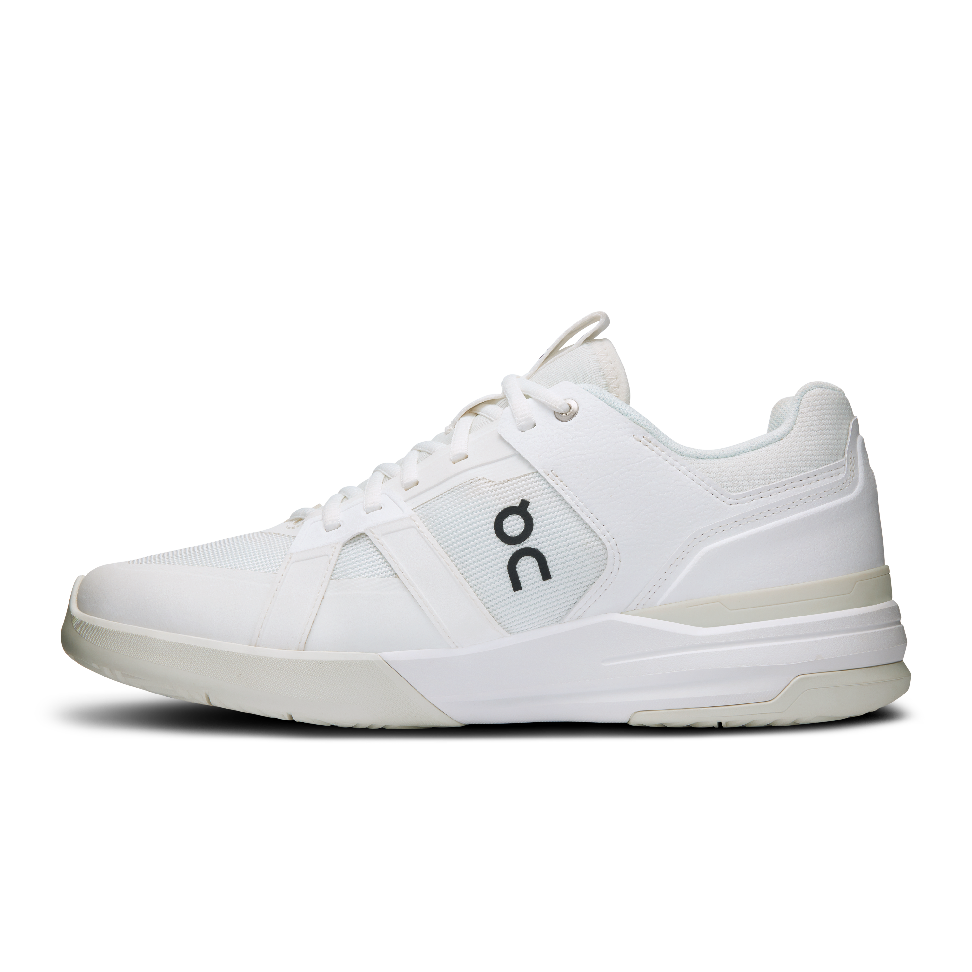 On THE ROGER Clubhouse Pro White & Ice Men Tennis Shoes