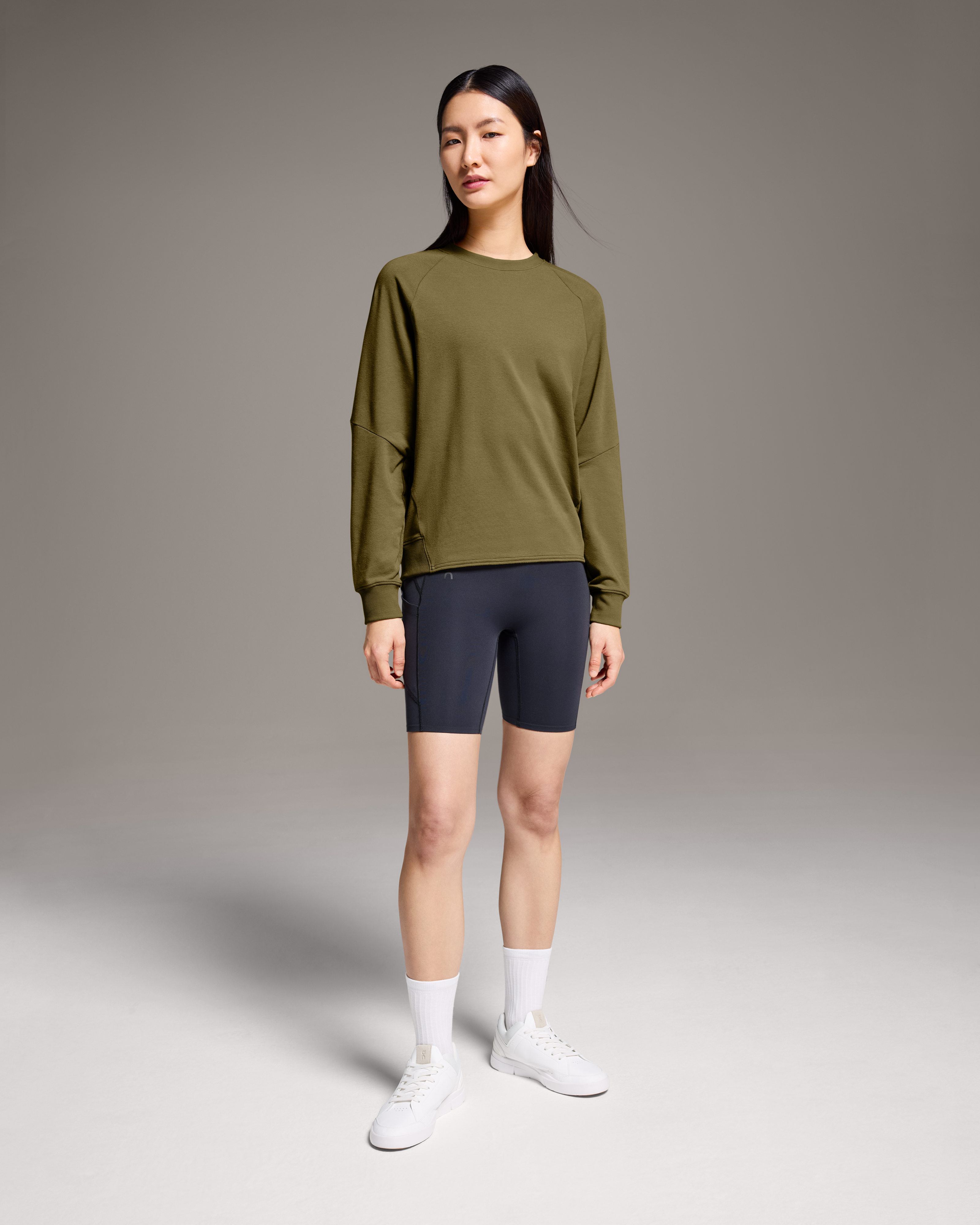 On Movement Crew Hunter Women Hoodies and sweatshirts