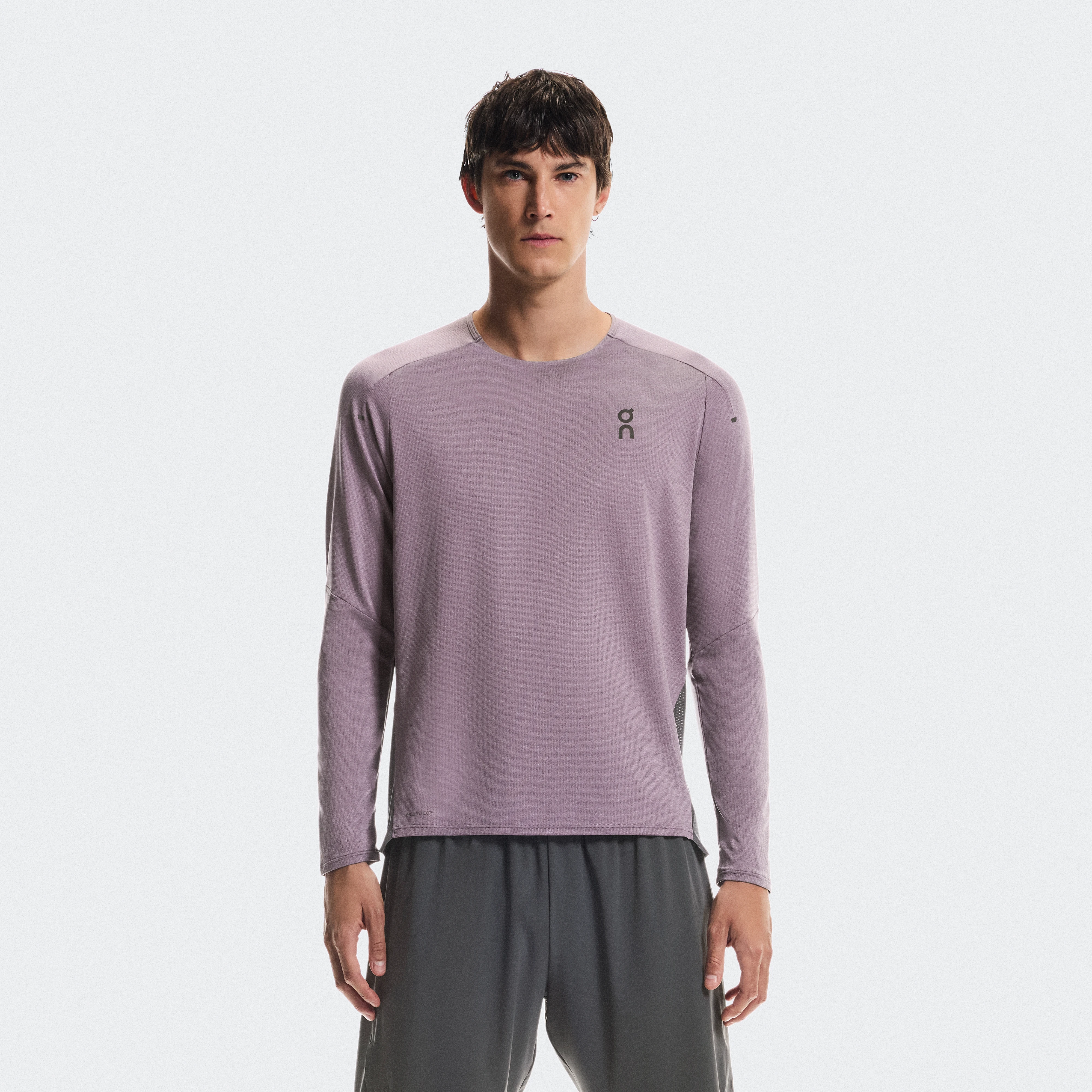 On Performance Long-T Dewberry & Eclipse Men – Running, training Tops and t-shirts