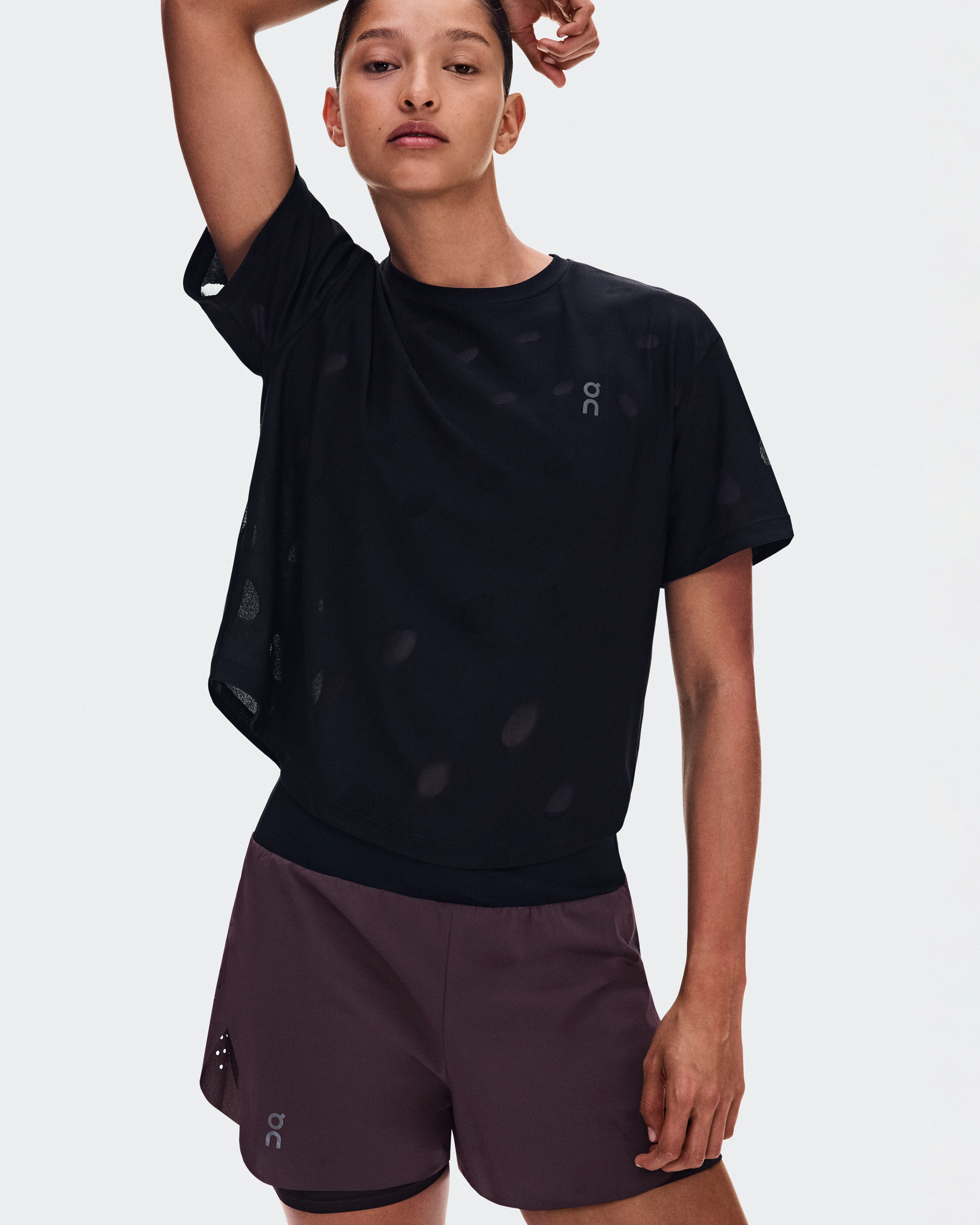 On Zero-T Breathe Black Women Tops and t-shirts