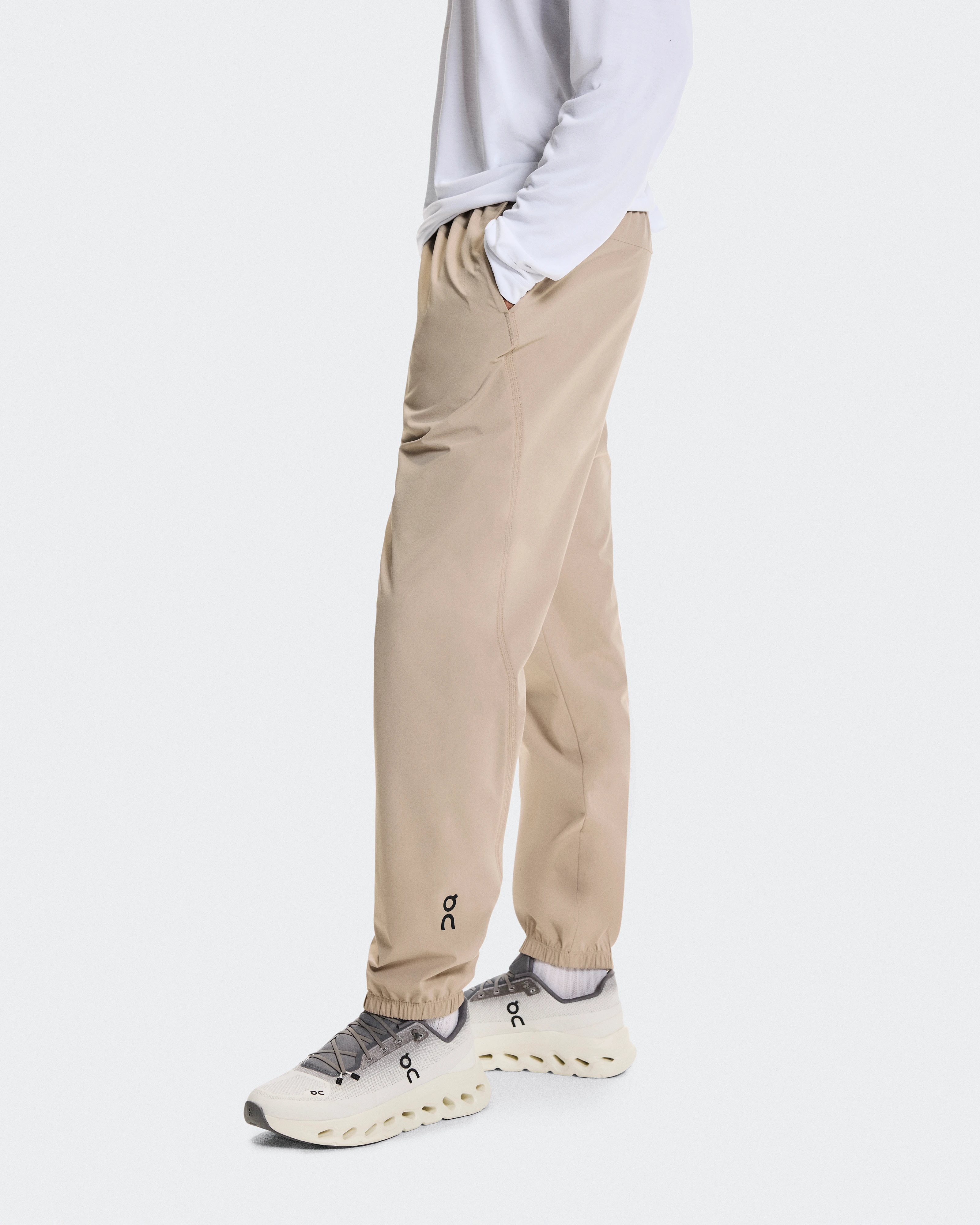 On Focus Pants Desert Men Pants