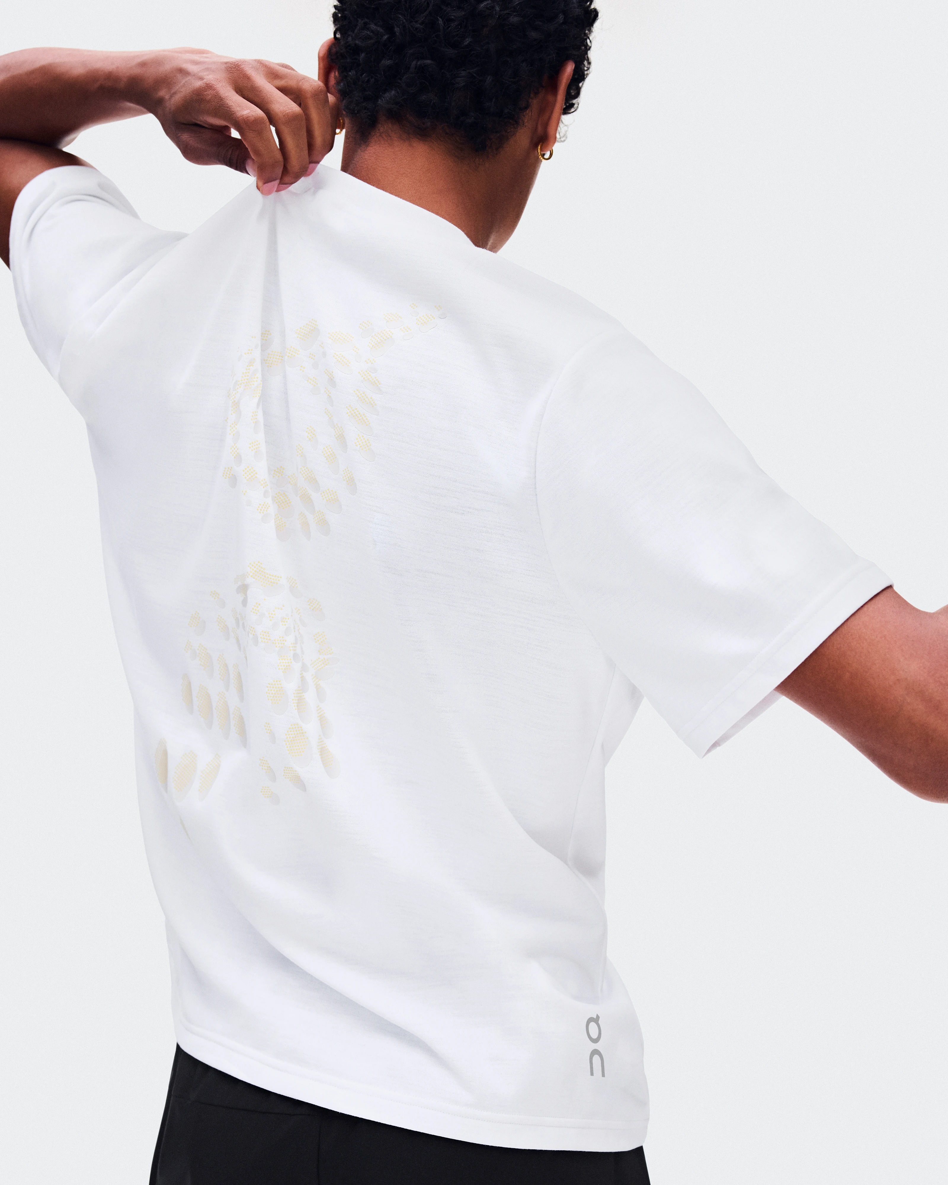 On On Run-T White Men Tops and t-shirts