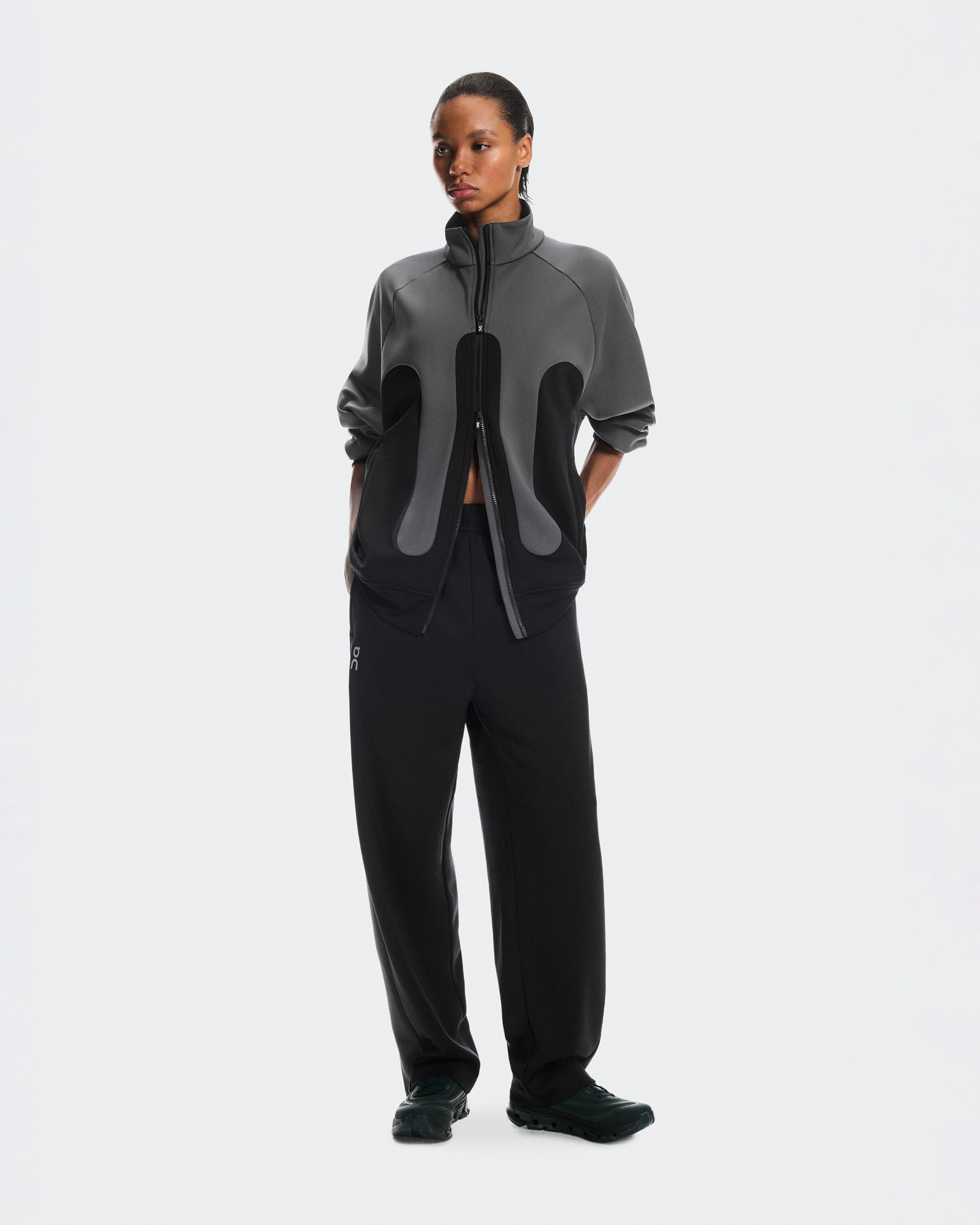 On Track Pants IKON Black & Eclipse Unisex Pants