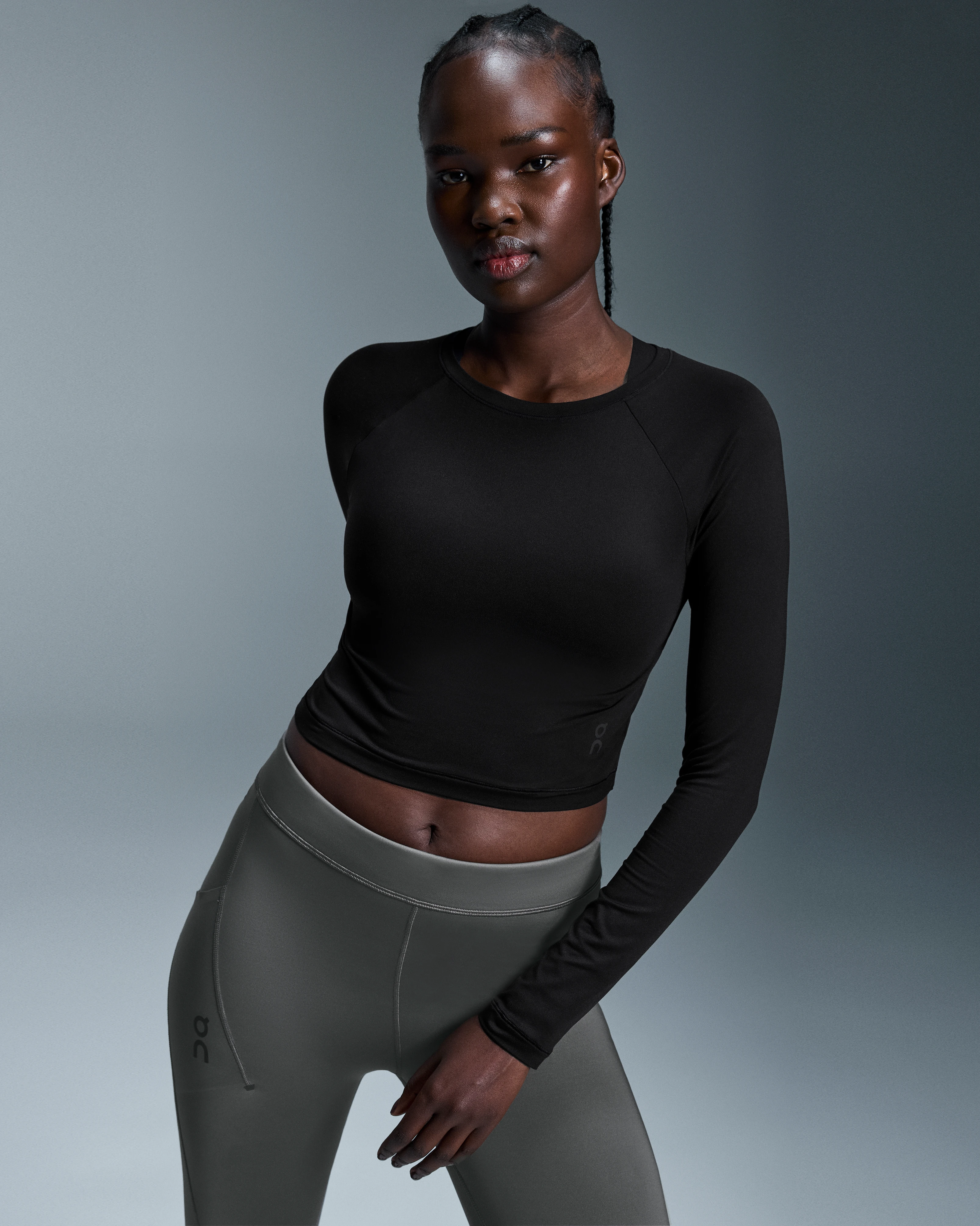 On Studio Long-T Crop Black Women Tops and t-shirts