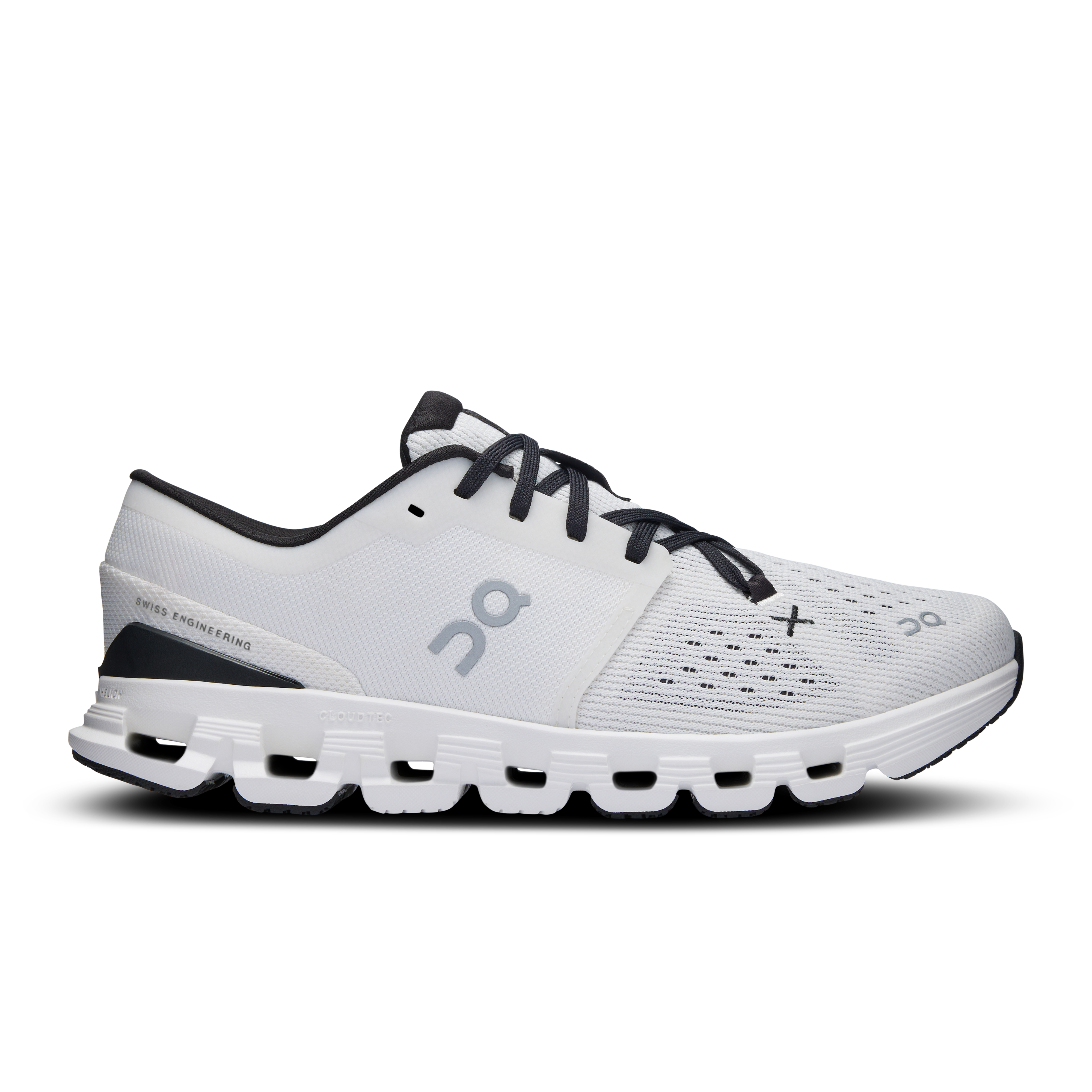 Cloud X 4 Shoe in Ivory/Black