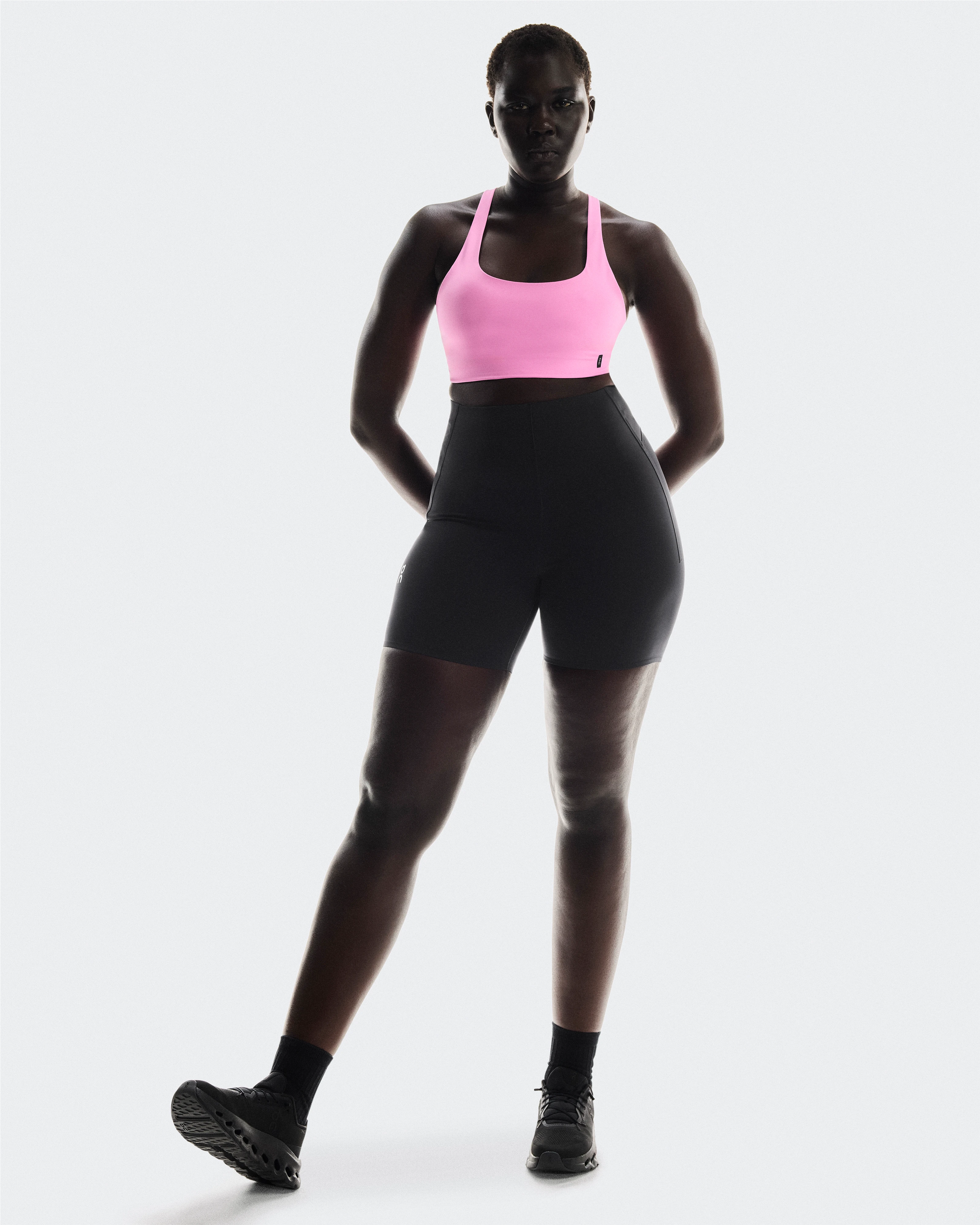 On Train Tights Short Black Women Tights