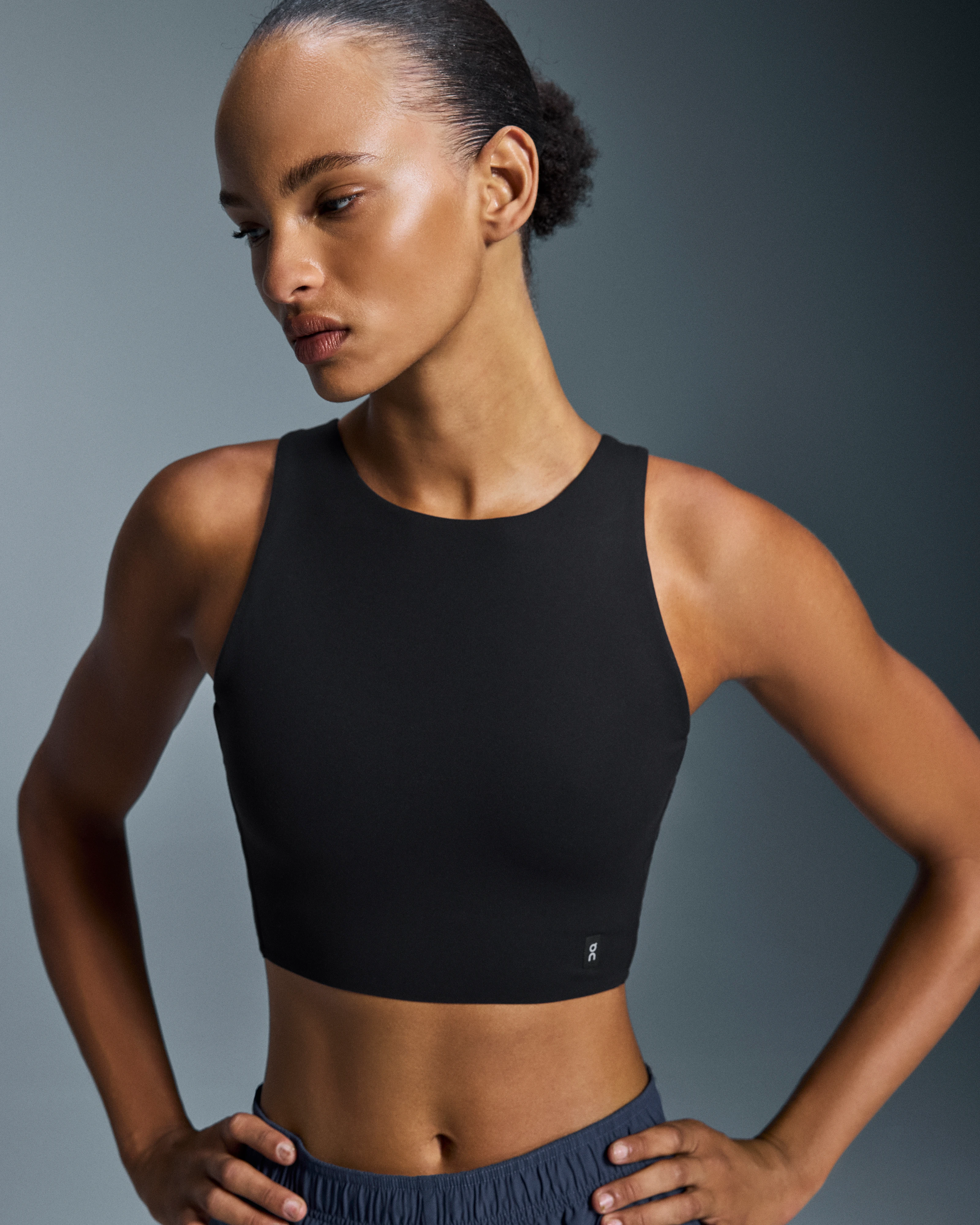 On Core 2-in-1 Crop Black Women Tops and t-shirts