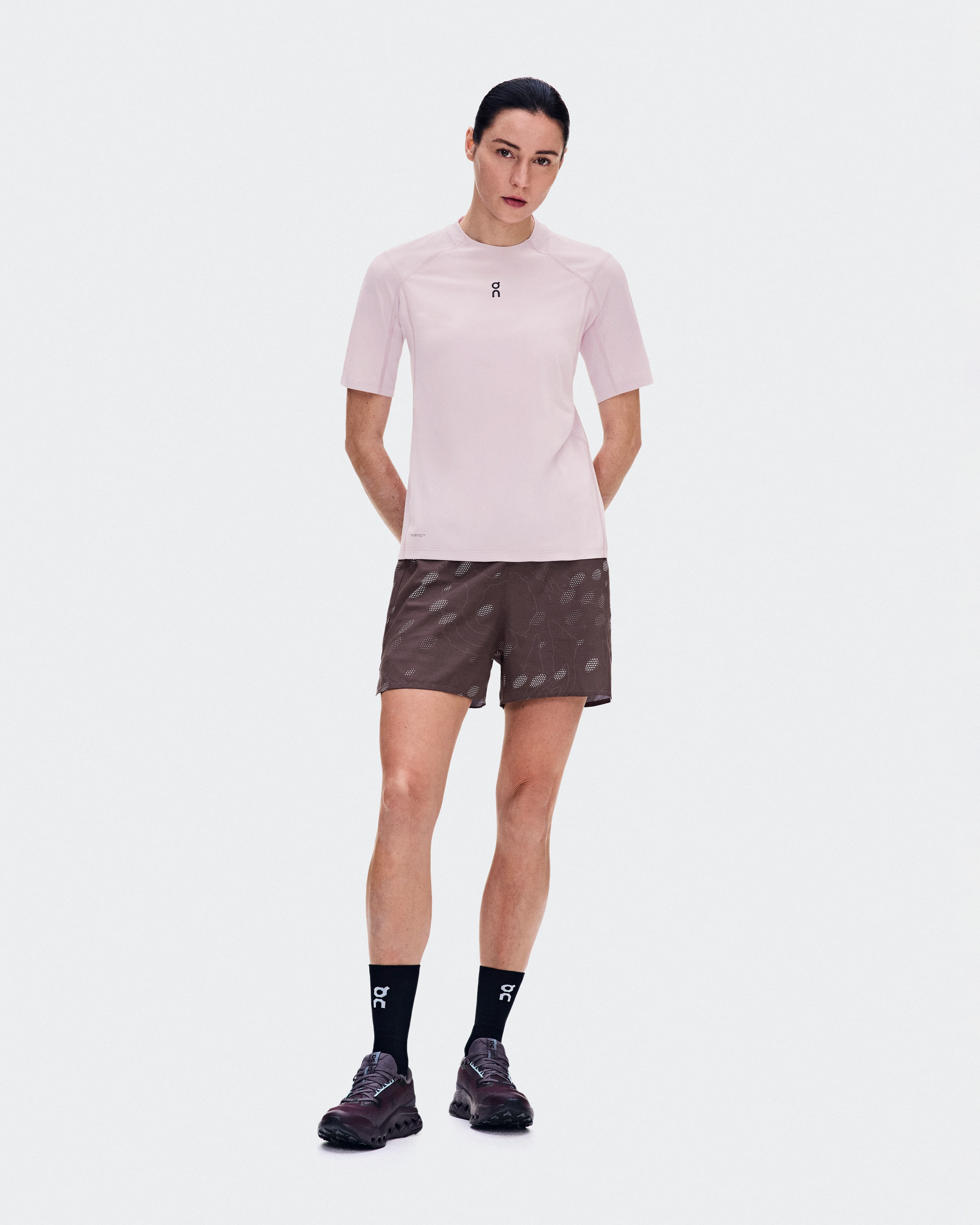 On Trail Shorts Mulberry Women Shorts