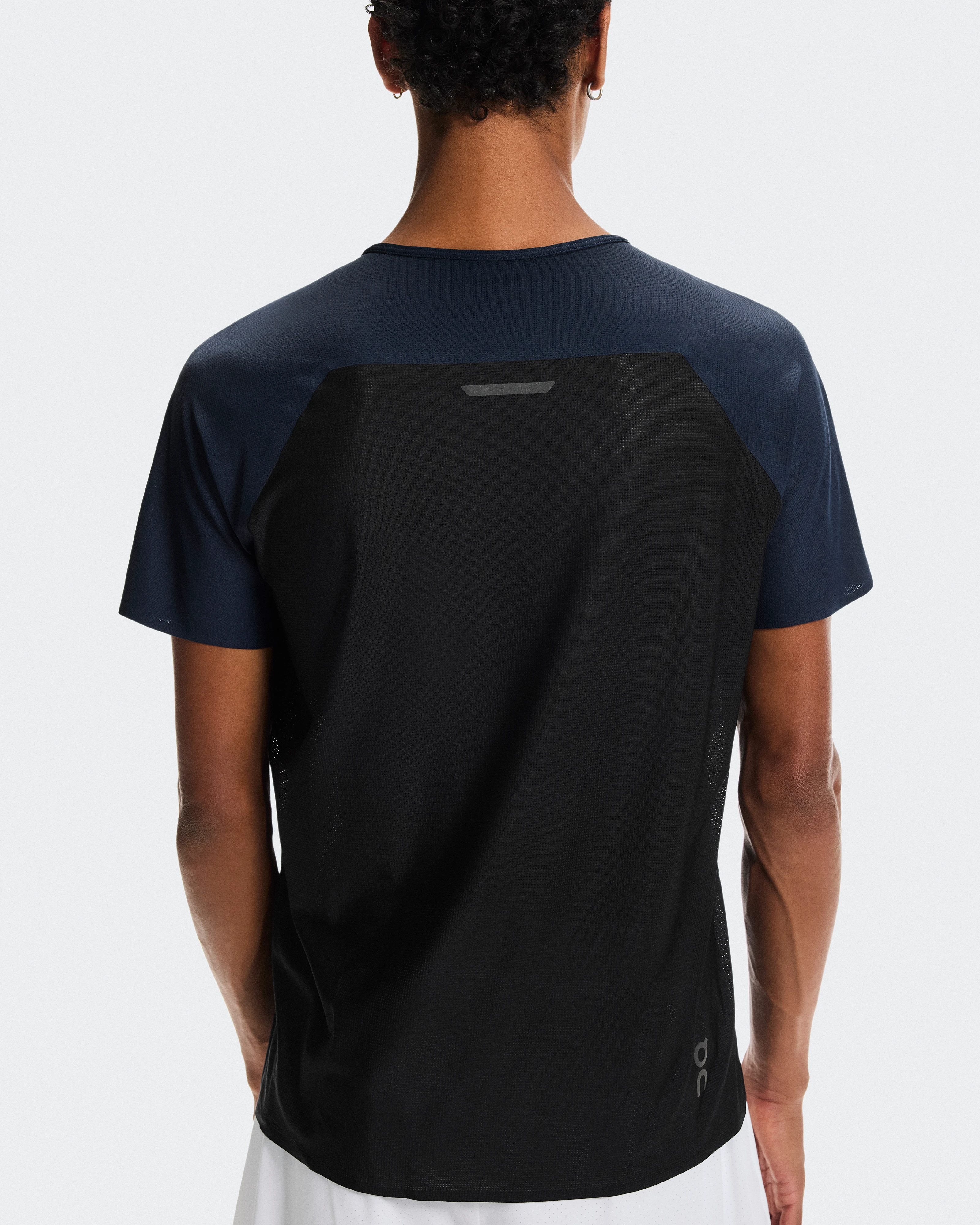 On Performance-T Navy & Black Men Tops and t-shirts