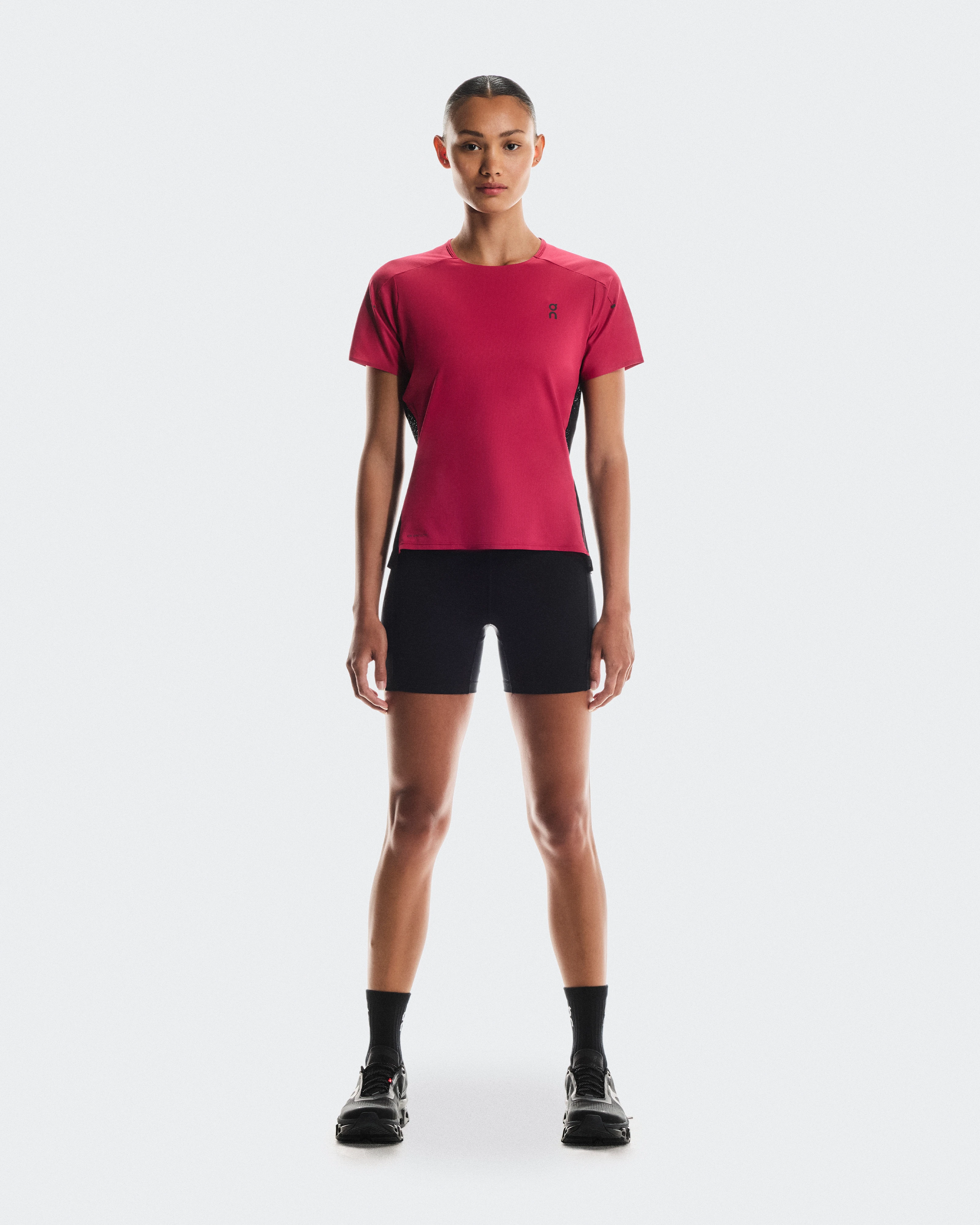 On Performance-T Grenadine & Black Women Tops and t-shirts
