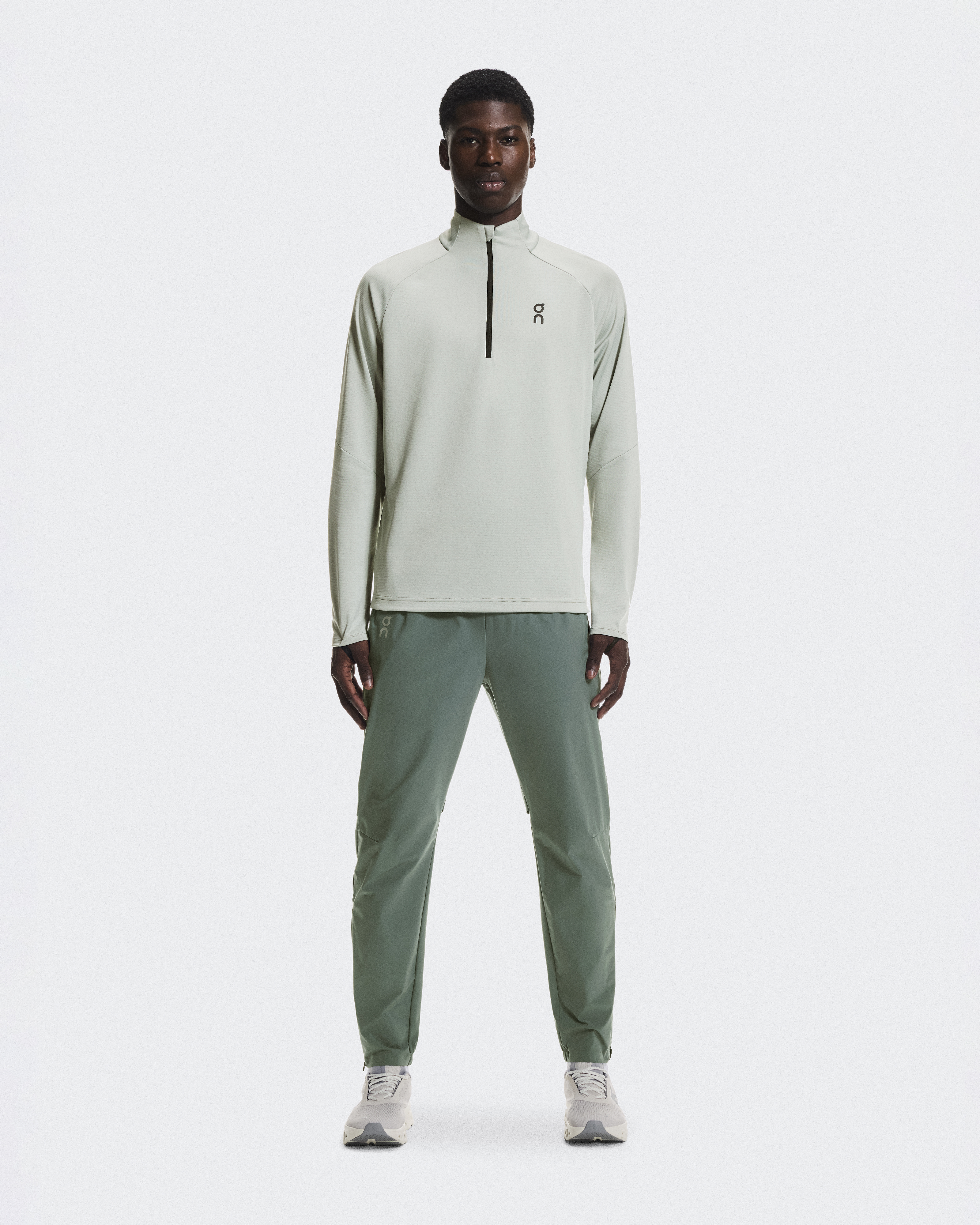 Core Pants in Olive