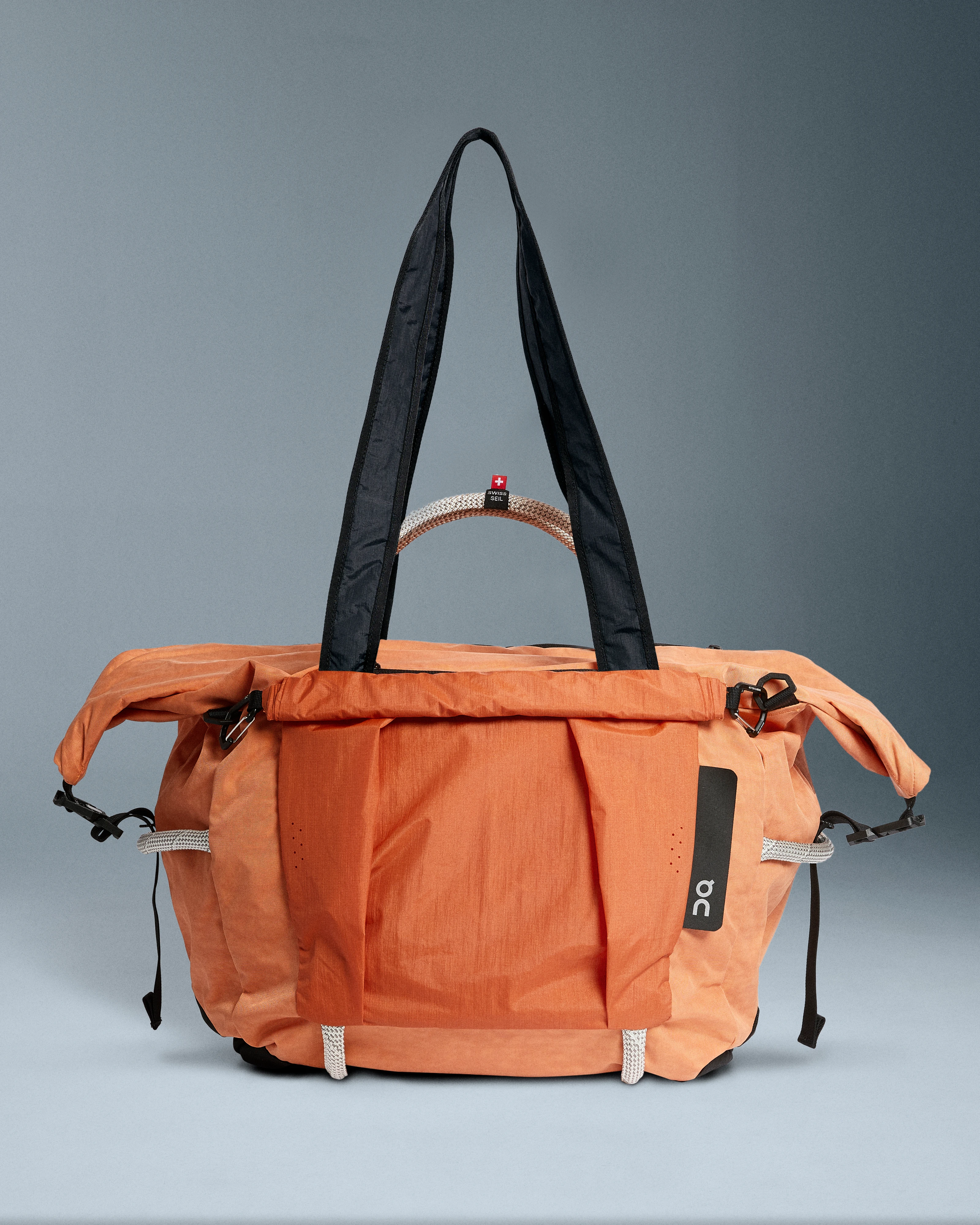 On Track Pack 40L Elite Desert Glow Unisex Bags