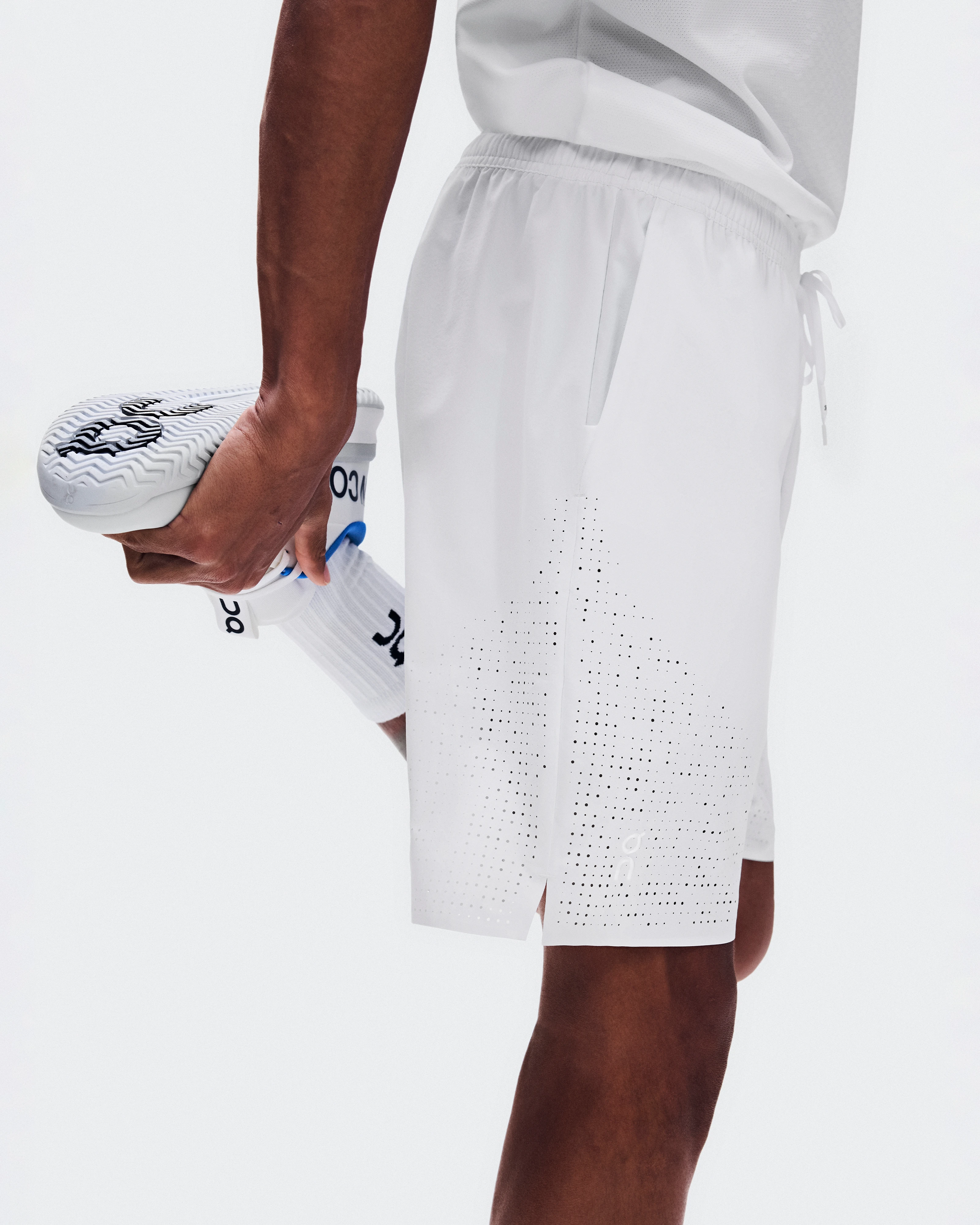 On 7" Court Shorts LDN White Men