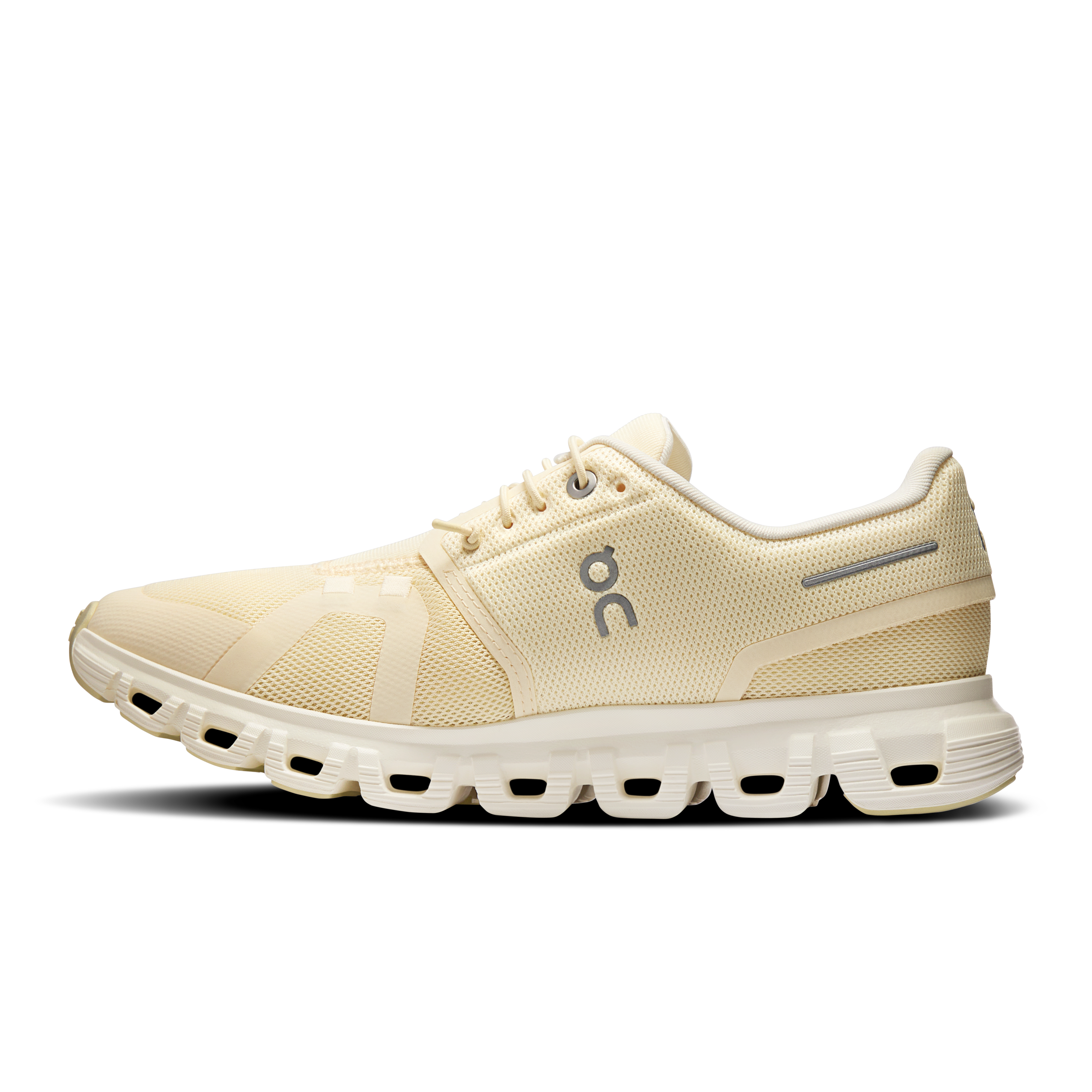 On Cloud 6 Castor & Ivory Women Active life Shoes