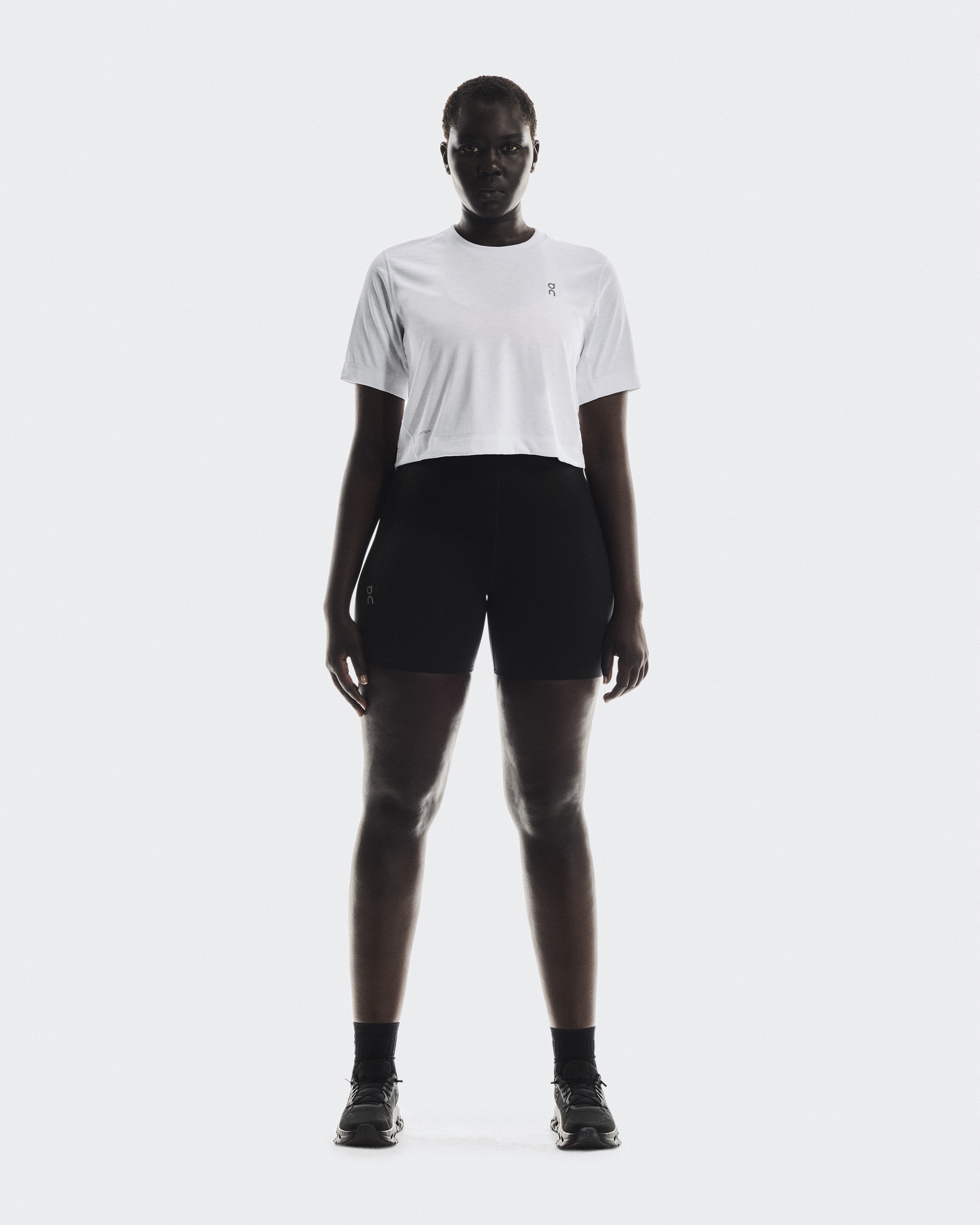 Train-T Crop Short-Sleeve Shirt in White