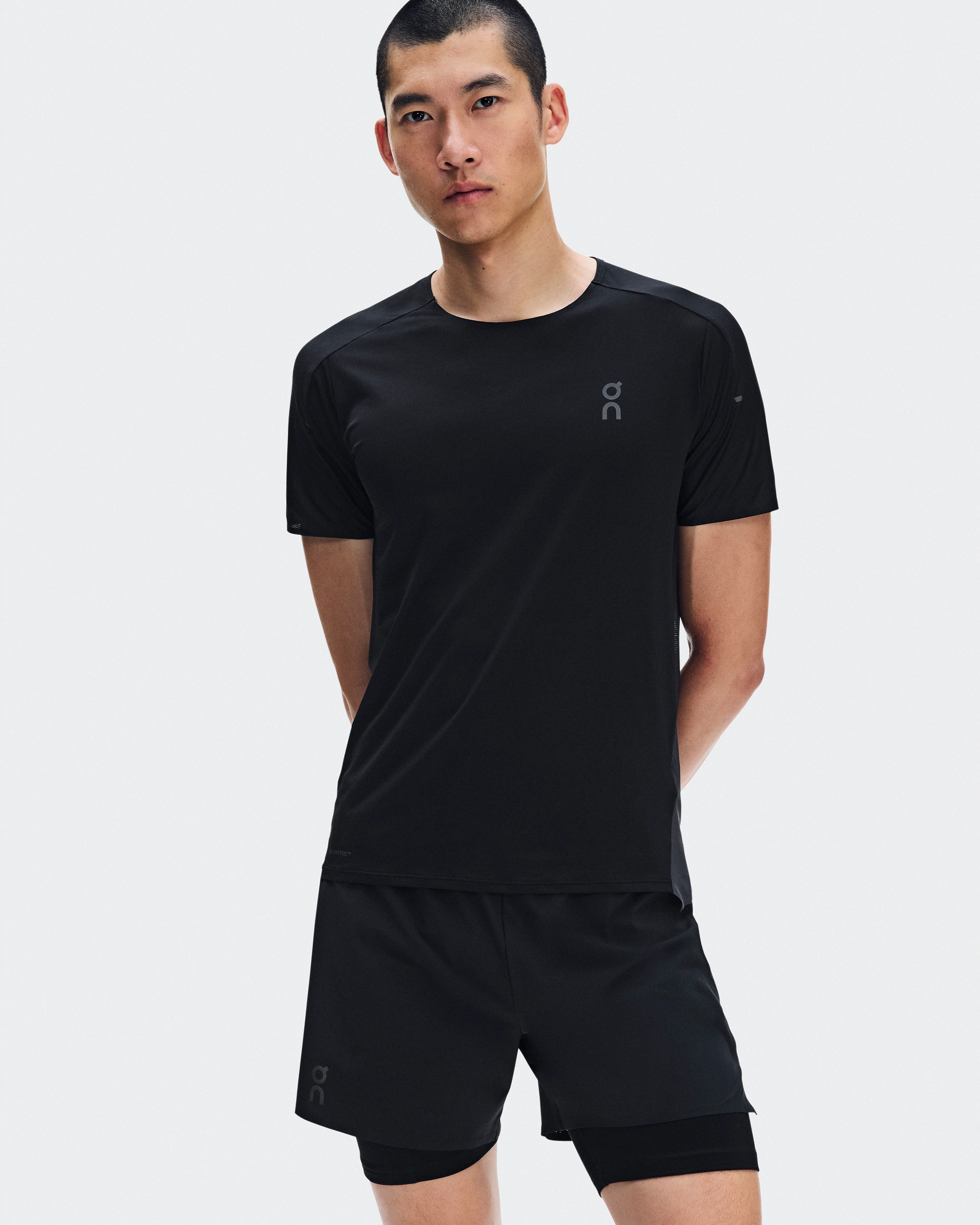 On Performance-T Black & Eclipse Men Tops and t-shirts