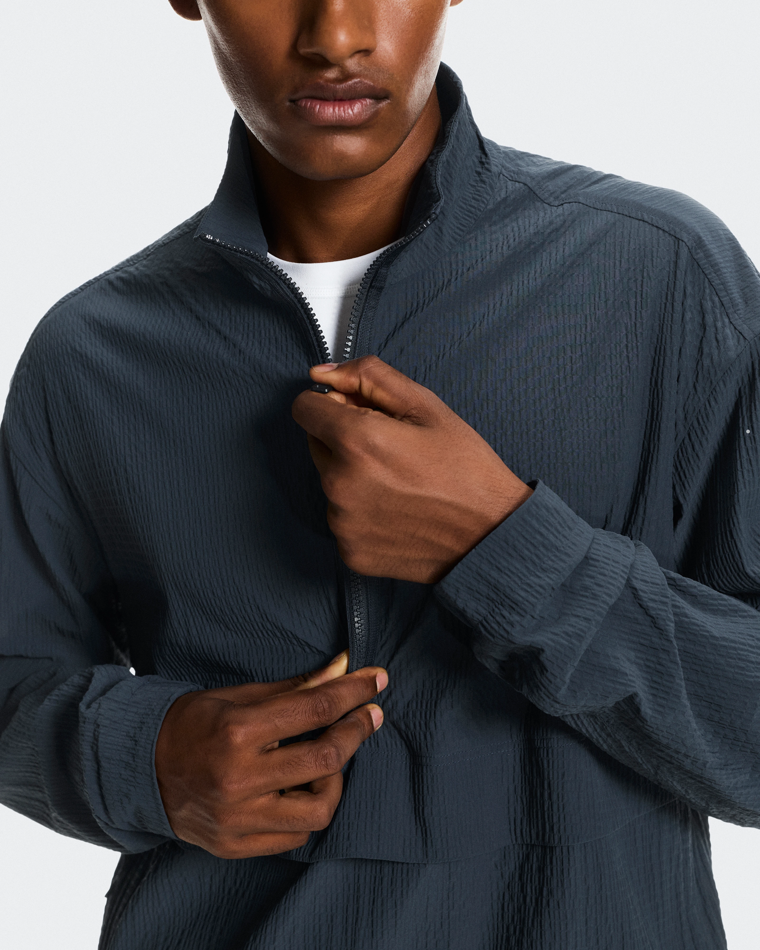 On Courtside 1/2 Zip Eaze Midnight Men Hoodies and sweatshirts