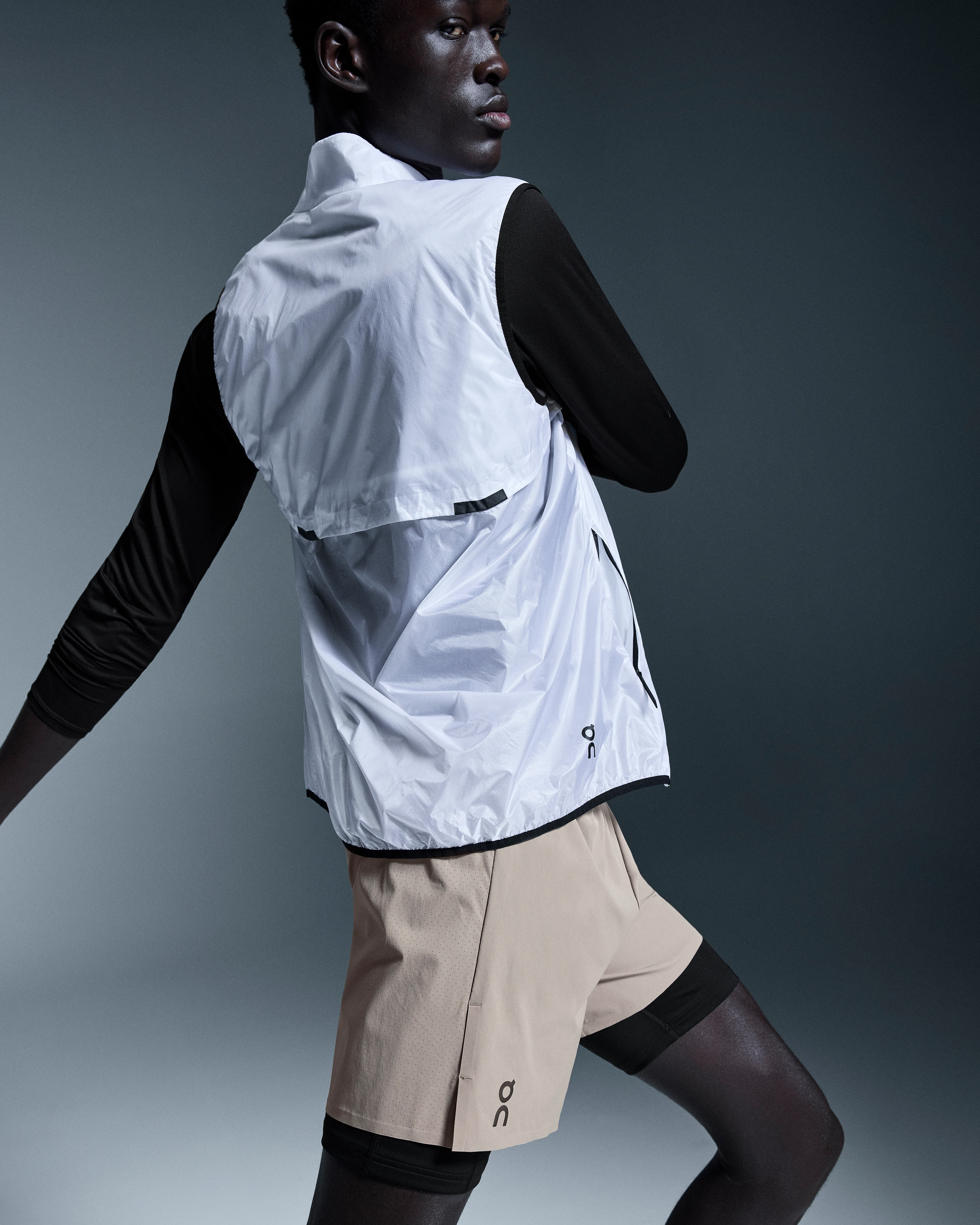 On 5" Performance 2/1 Shorts Cinder & Black Men Shorts
