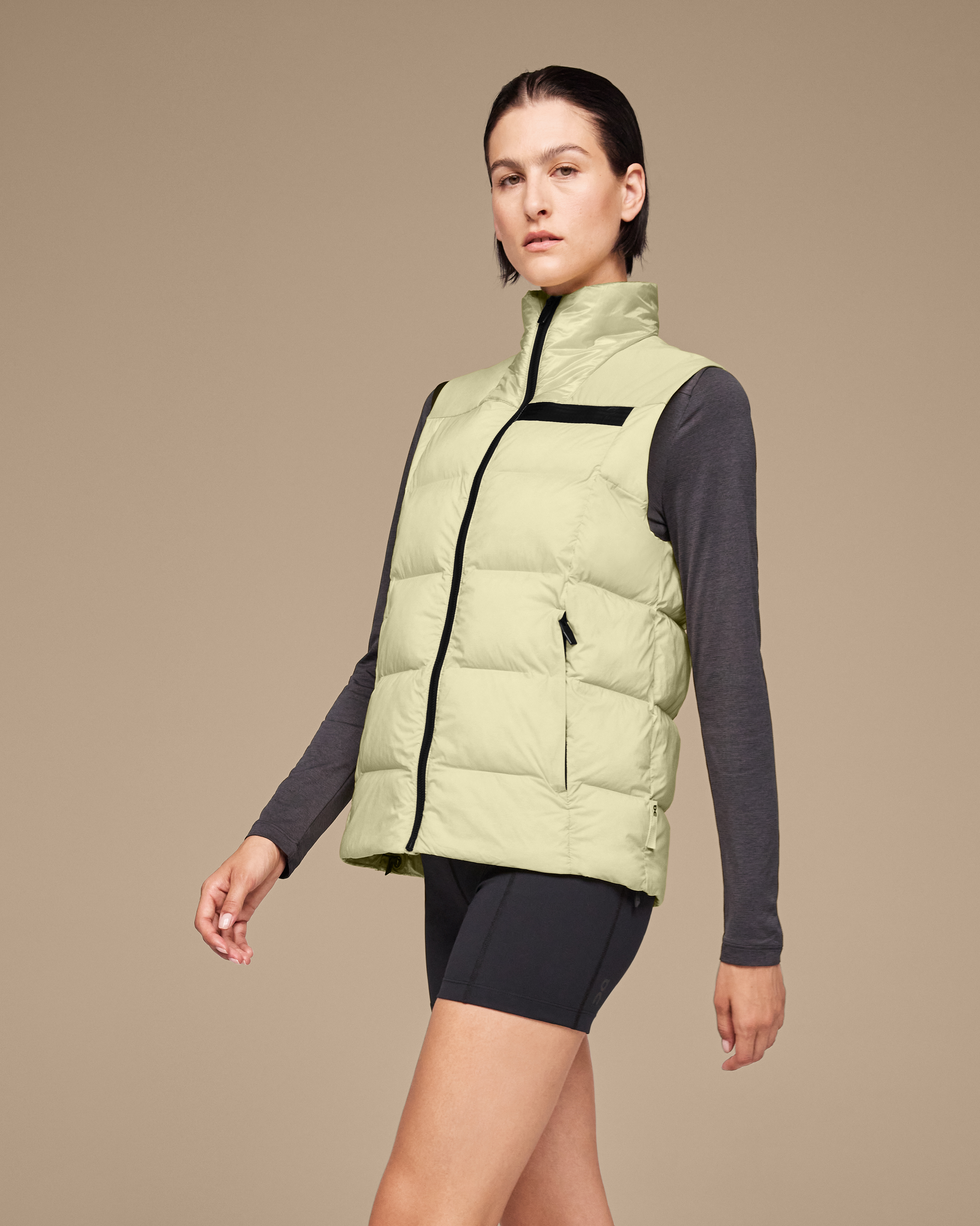 On Challenger Vest Endive Women Jackets