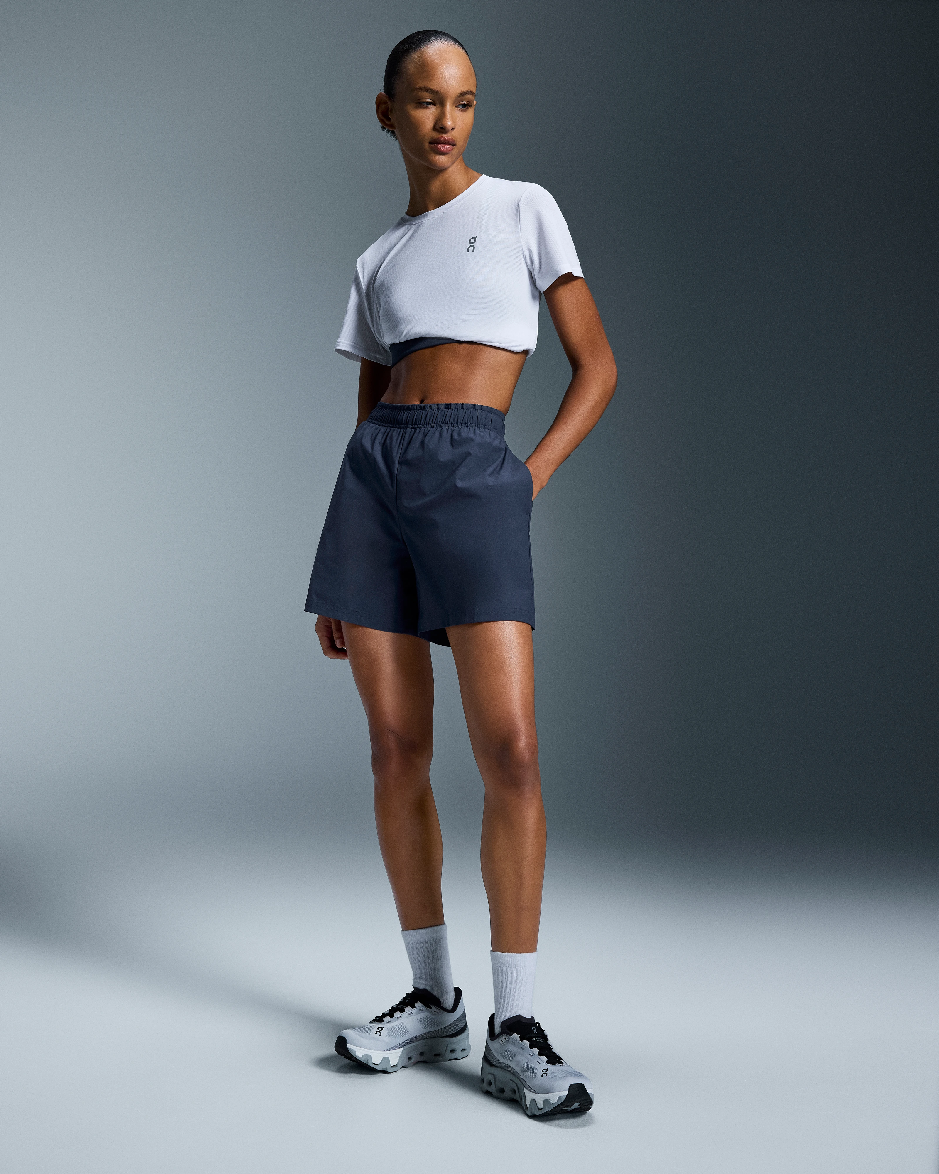 On 5" Core Shorts Midnight Women Shorts