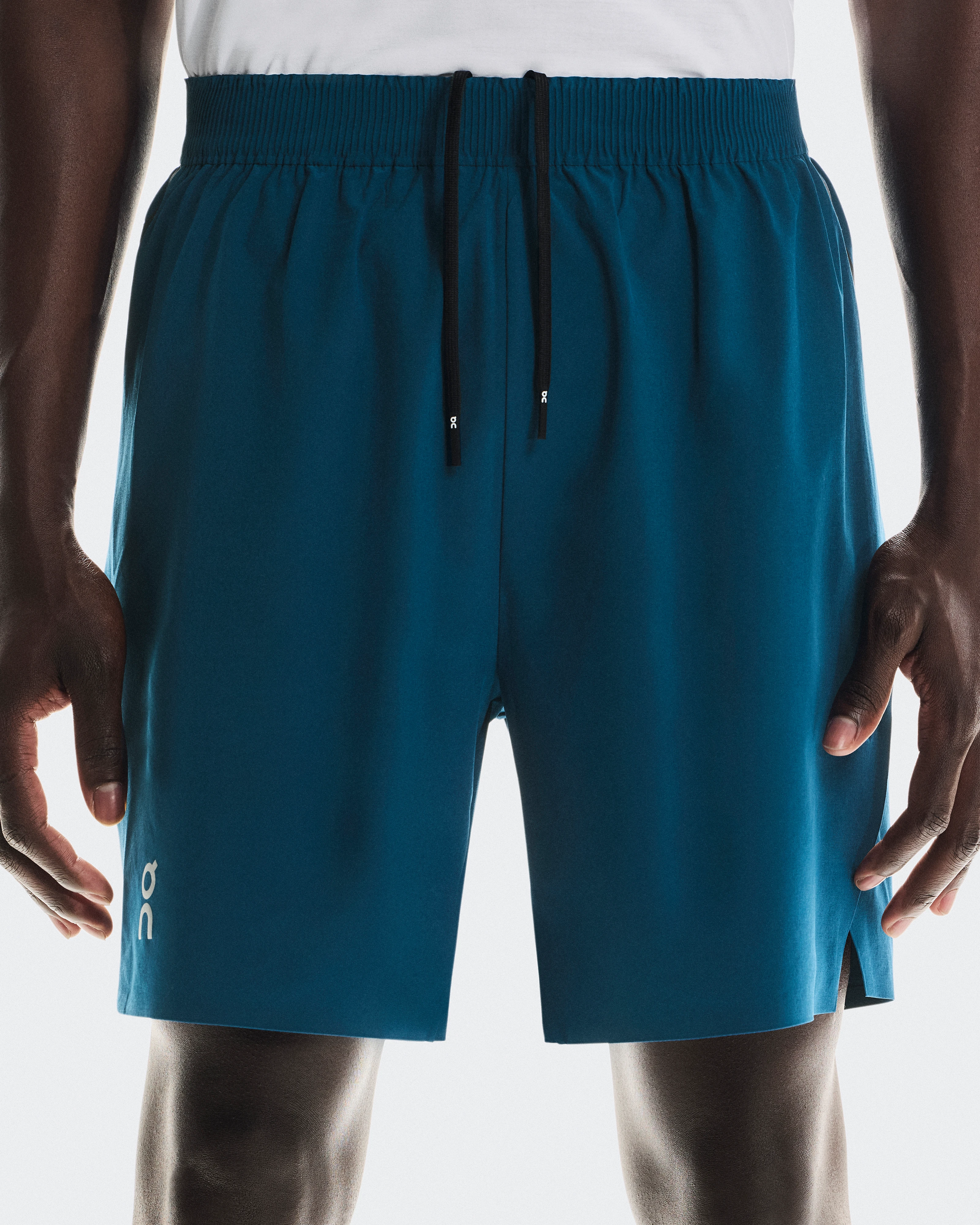 On Train Shorts Tempest Men Shorts