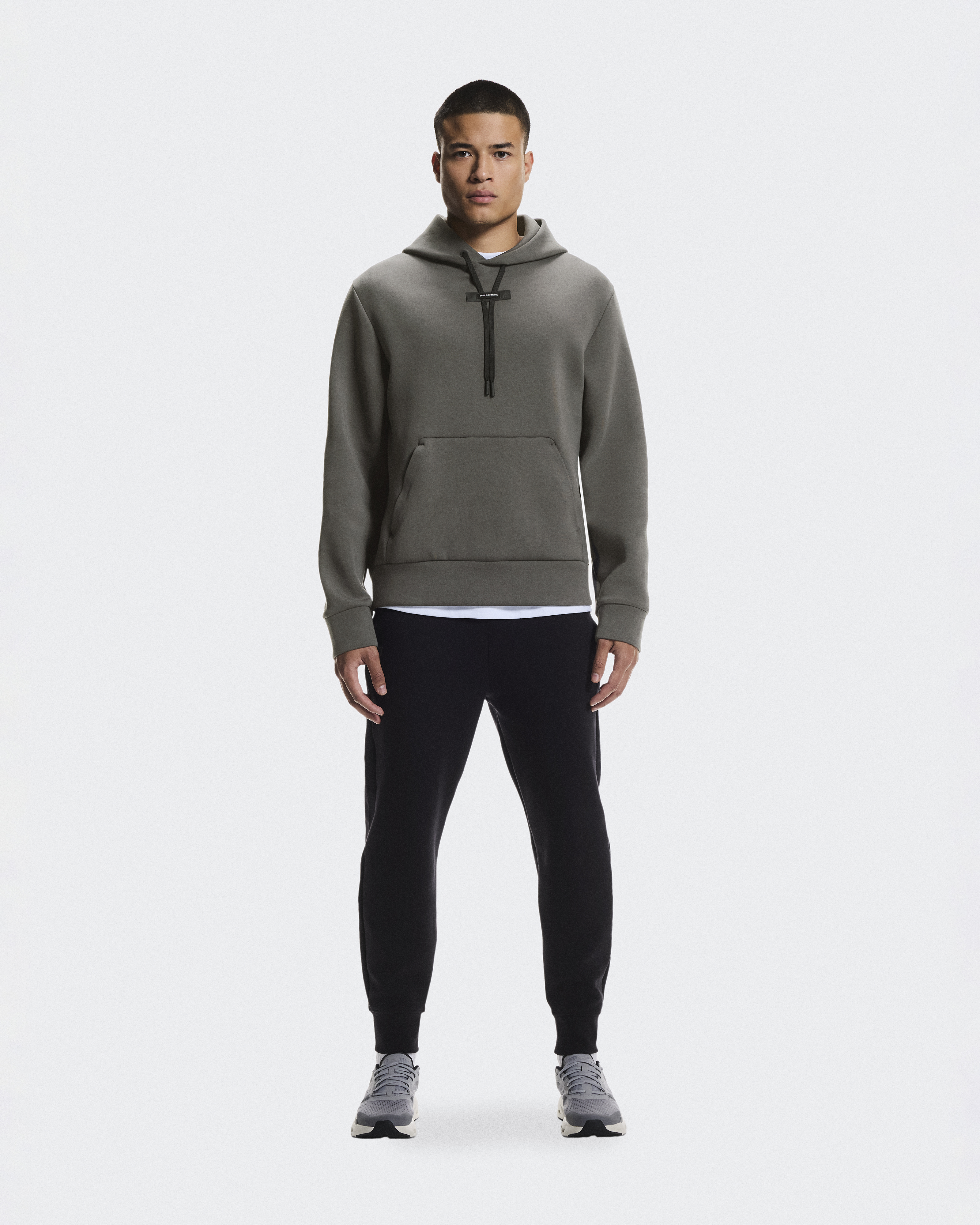 Focus Tech Hoodie in Shadow