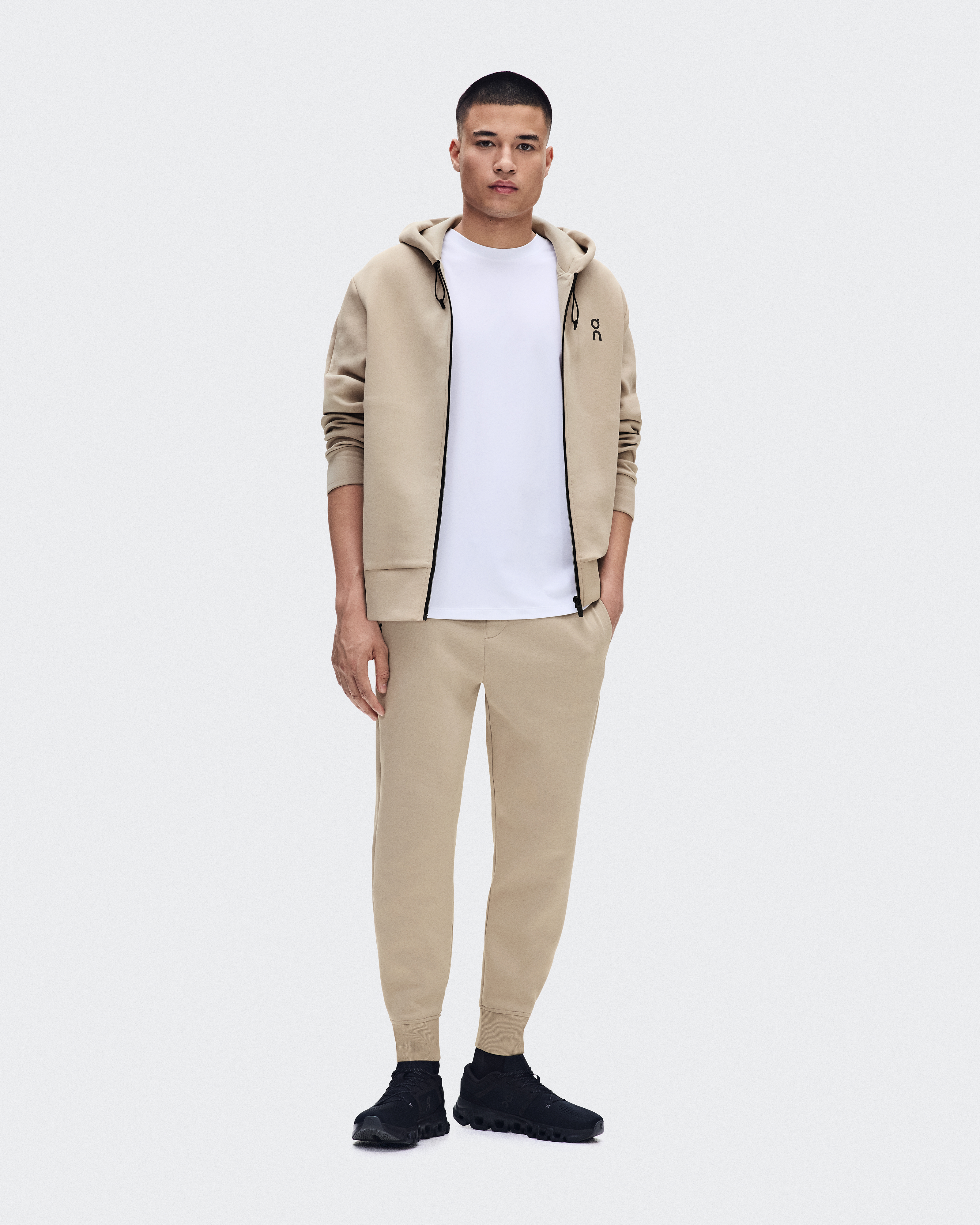 Focus Tech Zip Hoodie in Desert