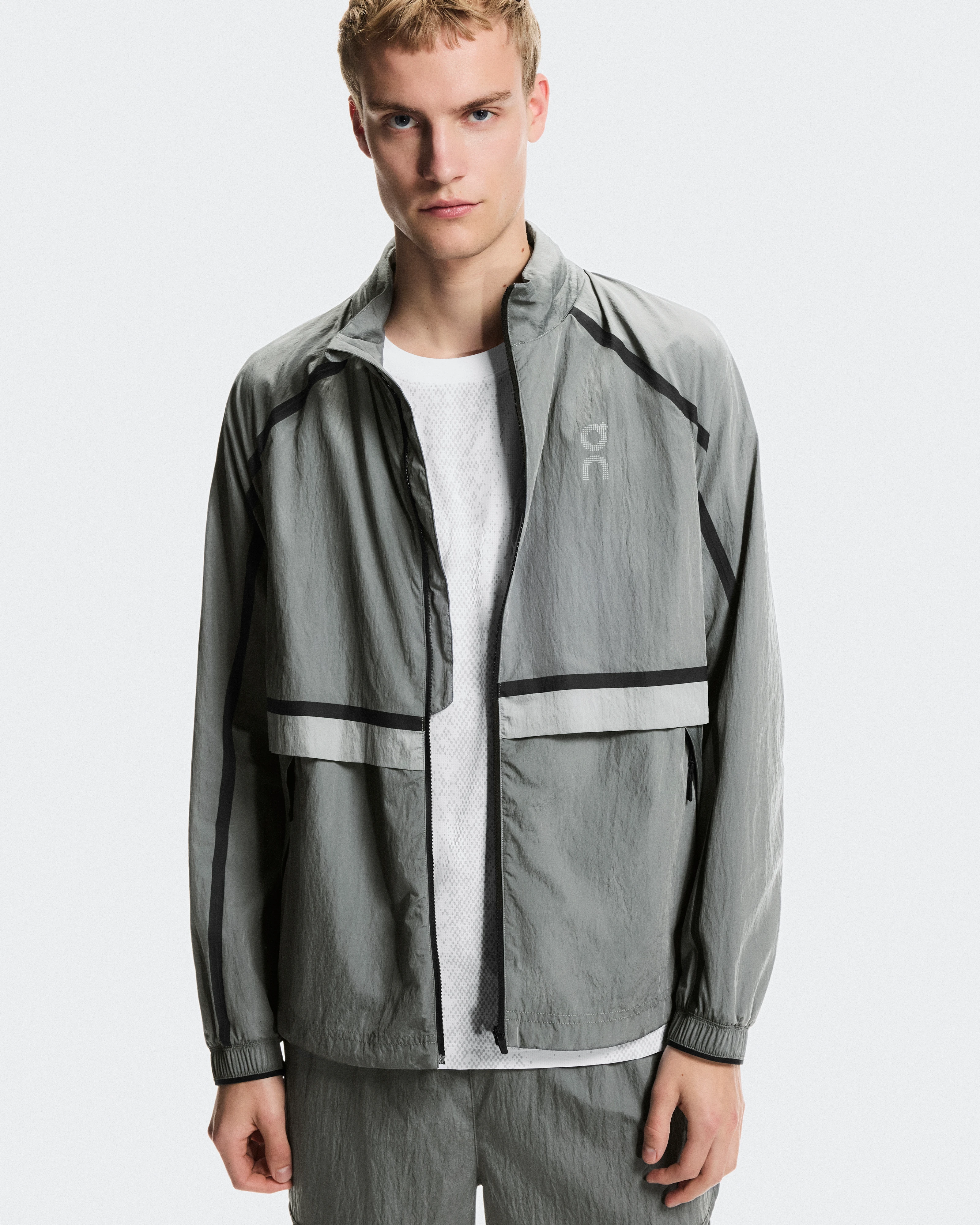 On Performance Volt Jacket Glacier Men Jackets