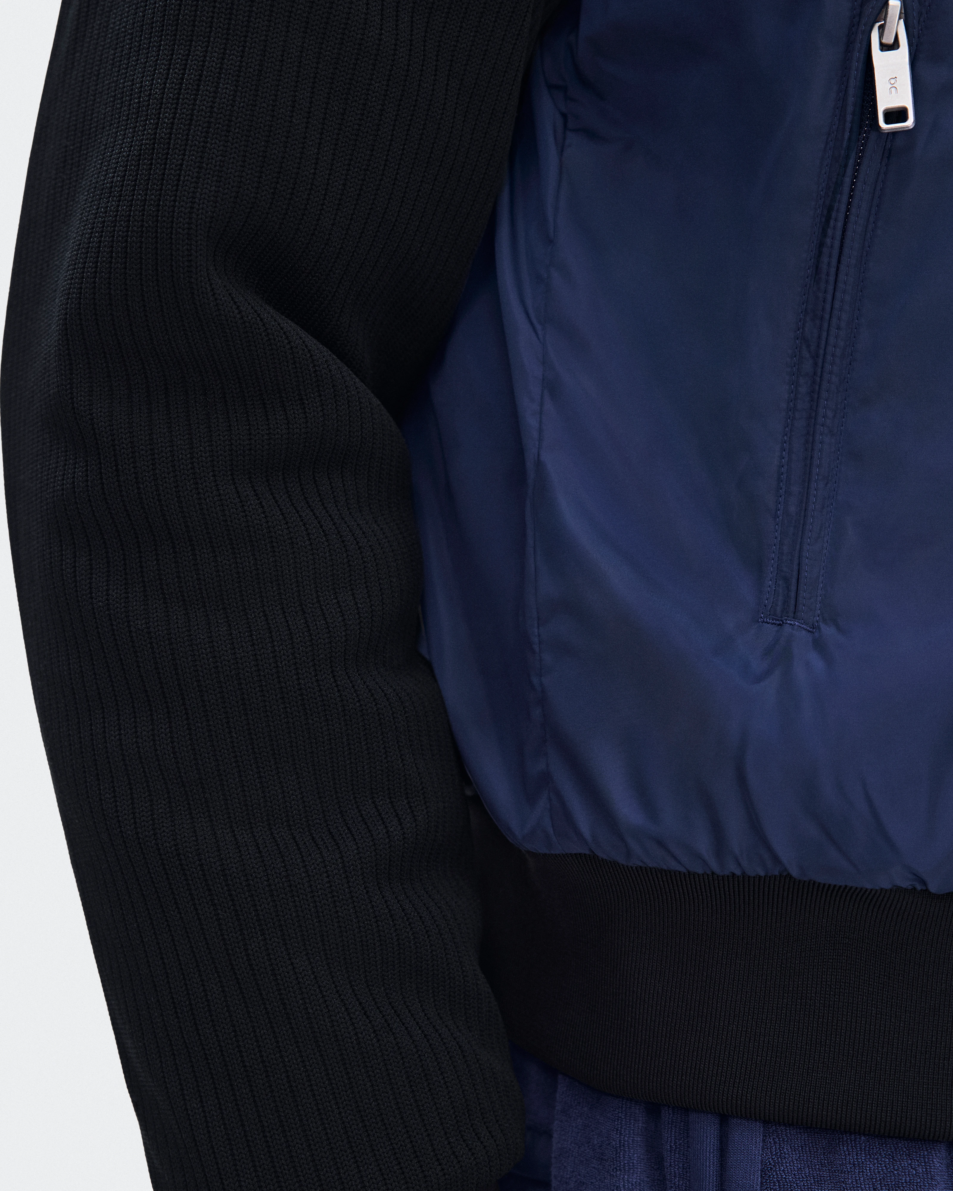On Courtside Bomber Inkwell & Black Men Jackets