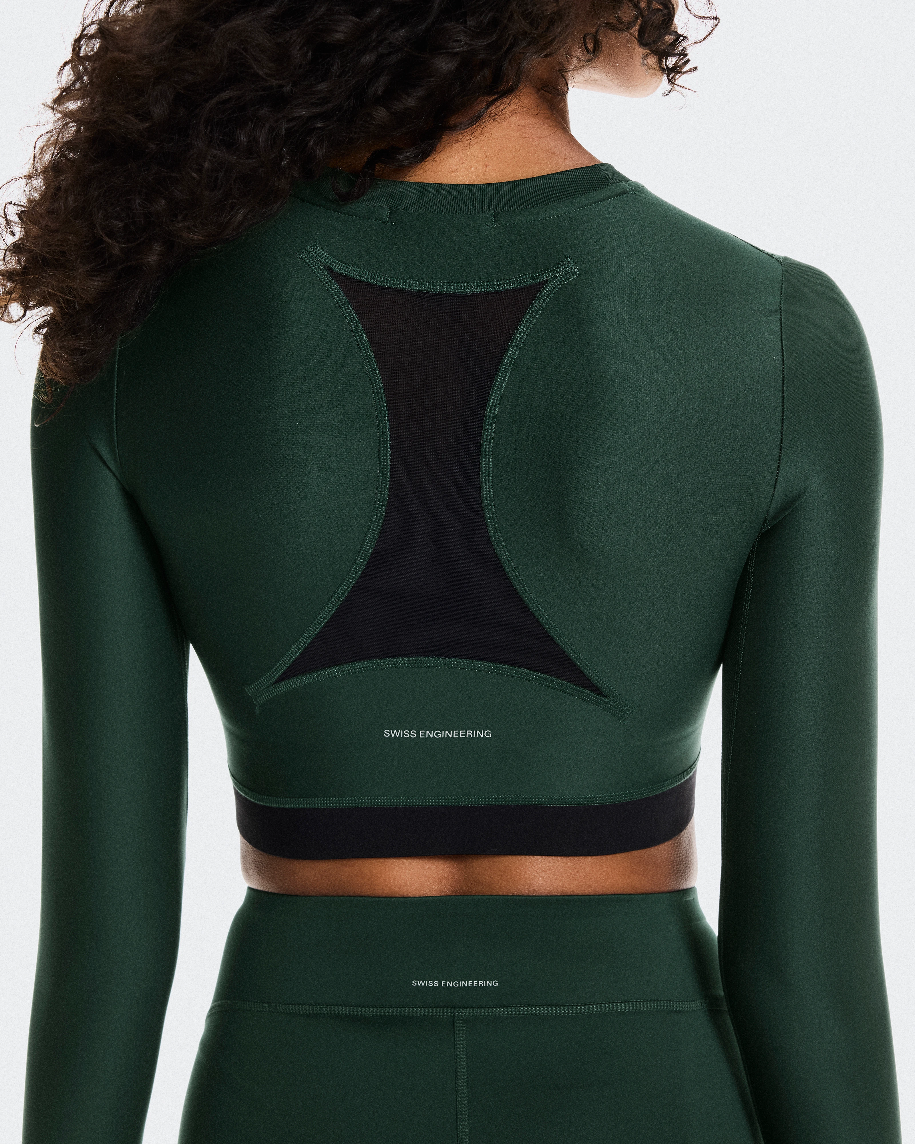 On Train Long Sleeve Crop Obsidian Women Tops and t-shirts