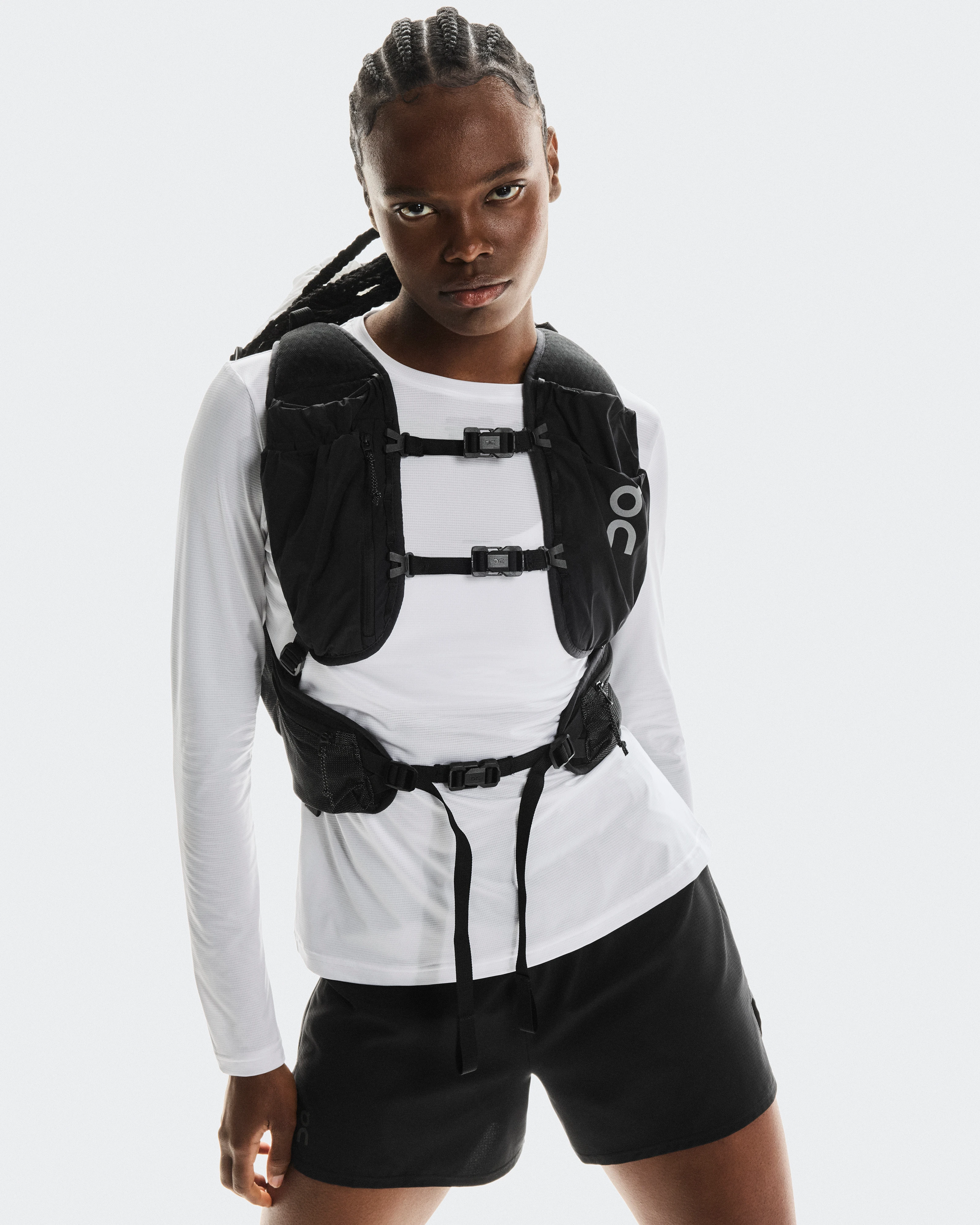 On Trail Pack 20L White & Black Unisex Bags
