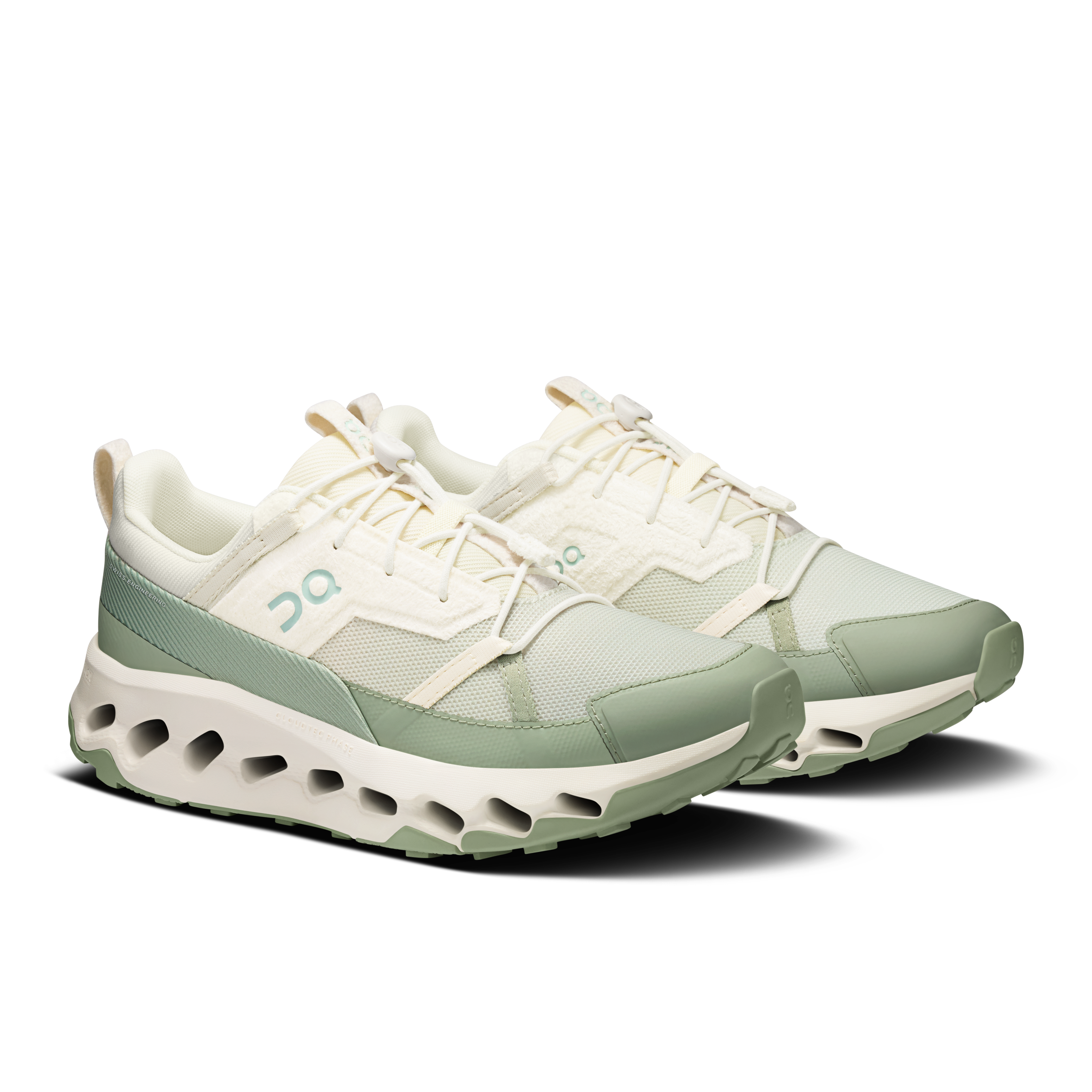 On Cloudhorizon END. Ivory & Leaf Women Shoes