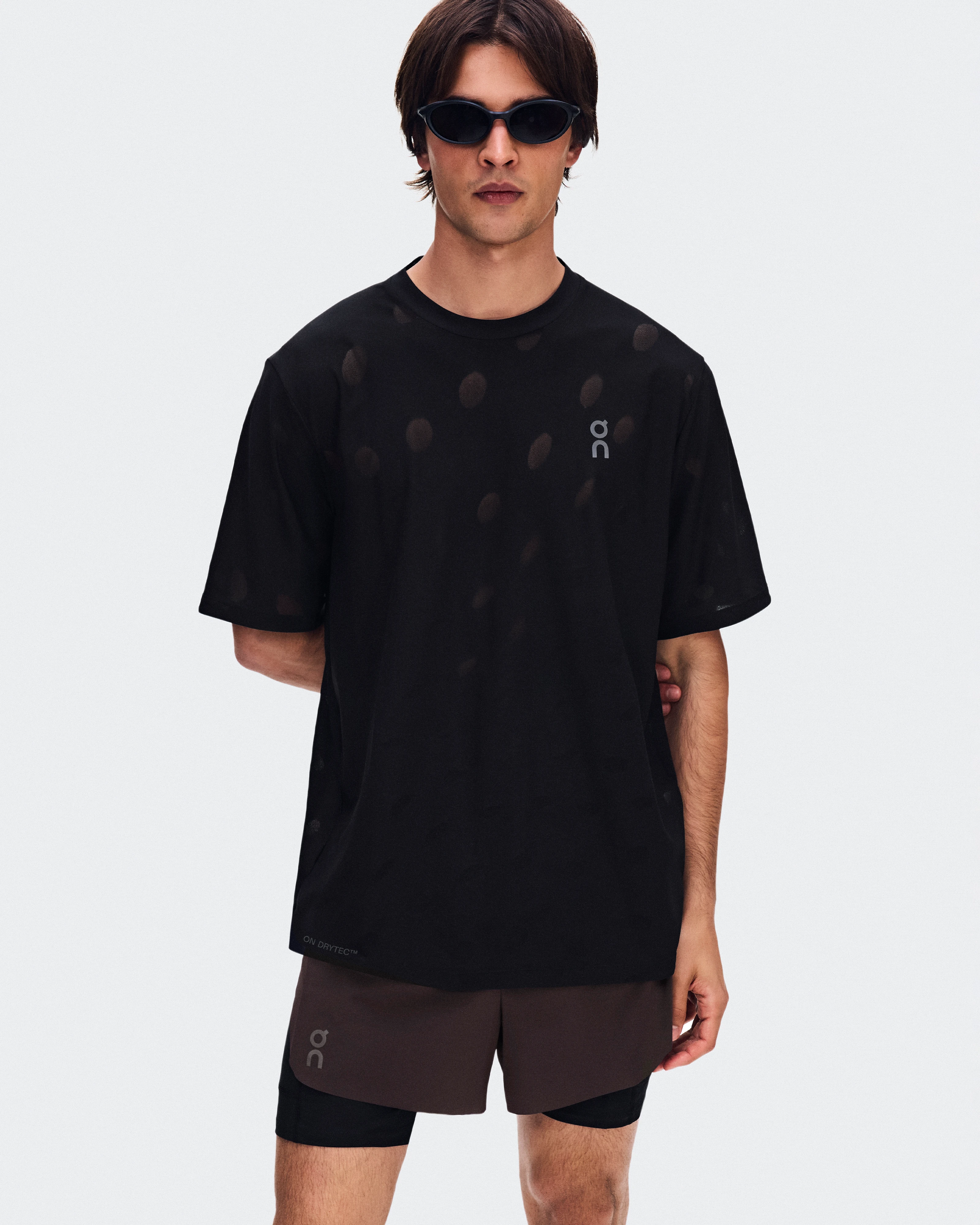 On Zero-T Breathe Black Men Tops and t-shirts