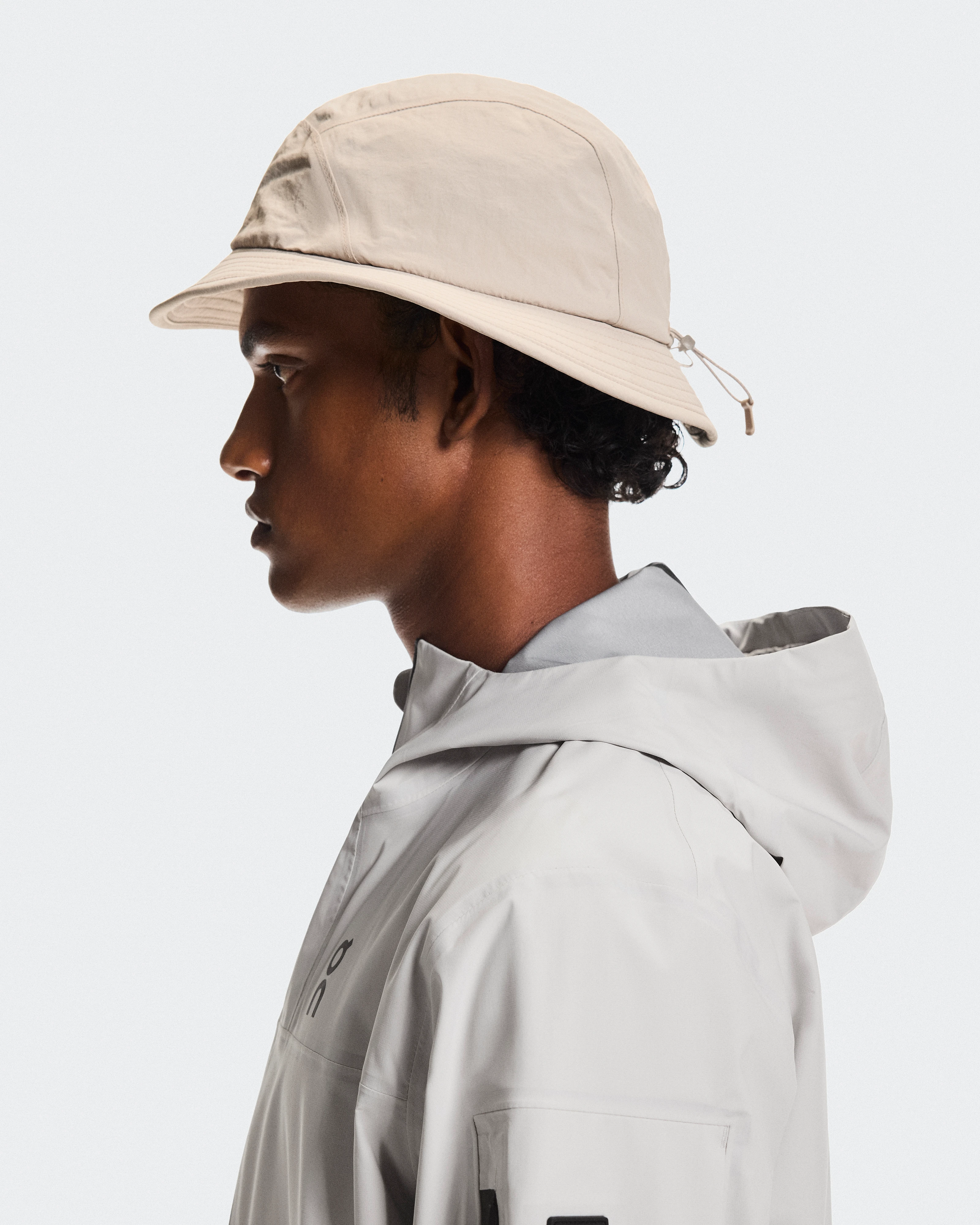 On Trail Hat Fog Unisex Headwear