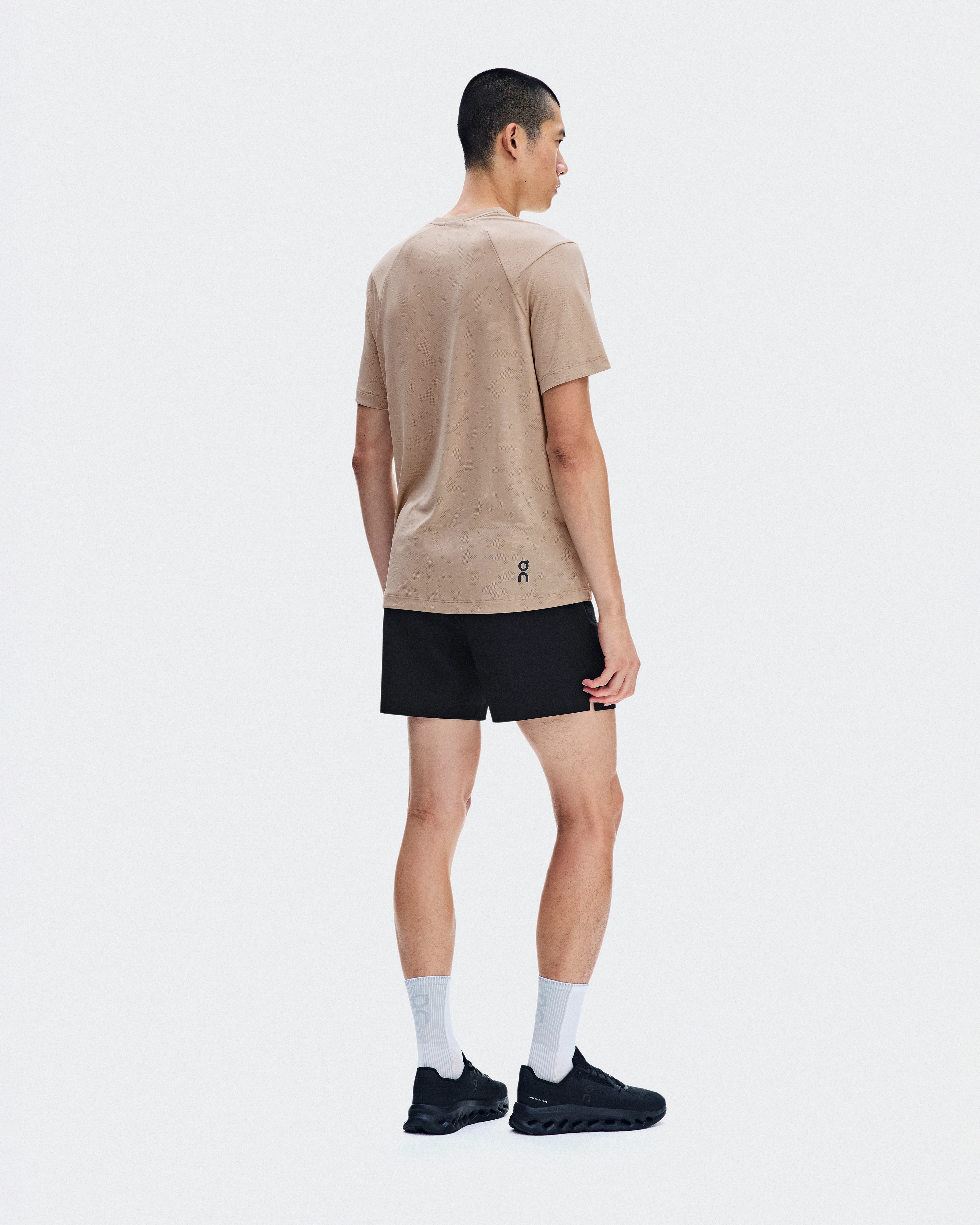 On Core-T Grid Desert Men Tops and t-shirts