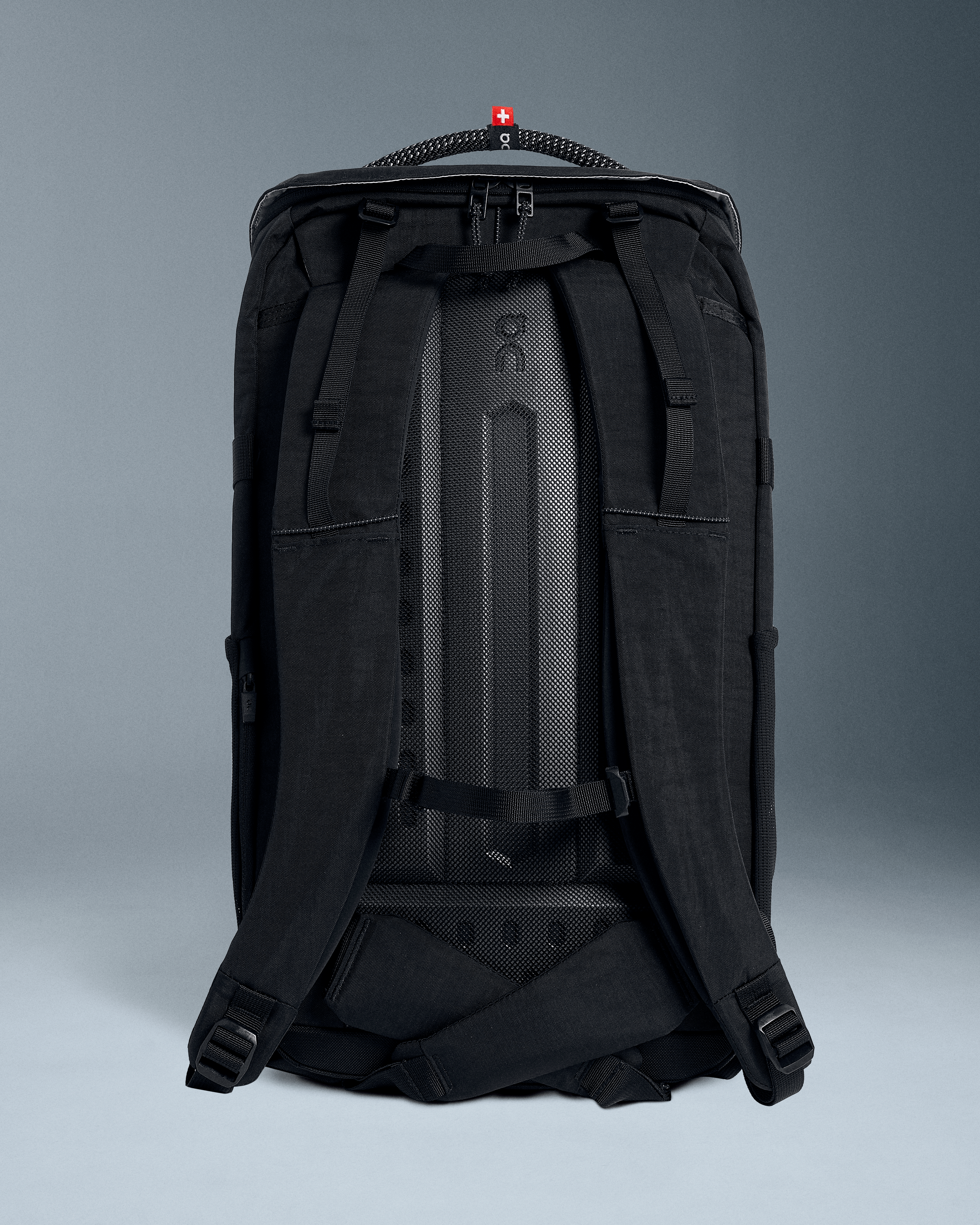 On Speed Pack 24L Elite Black & Magnet Unisex Bags