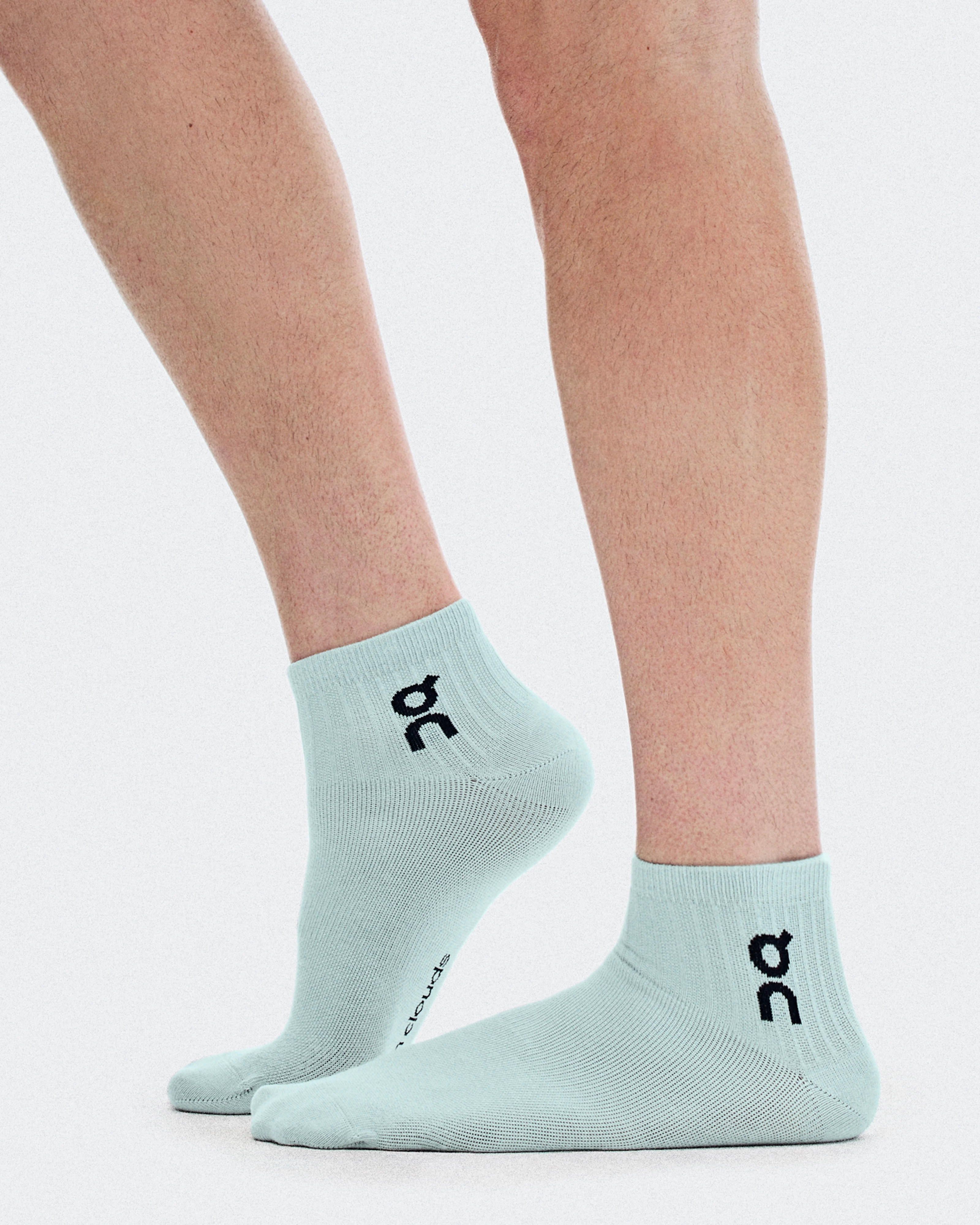 On Logo Sock Mid 3P Brook & Storm Unisex Socks