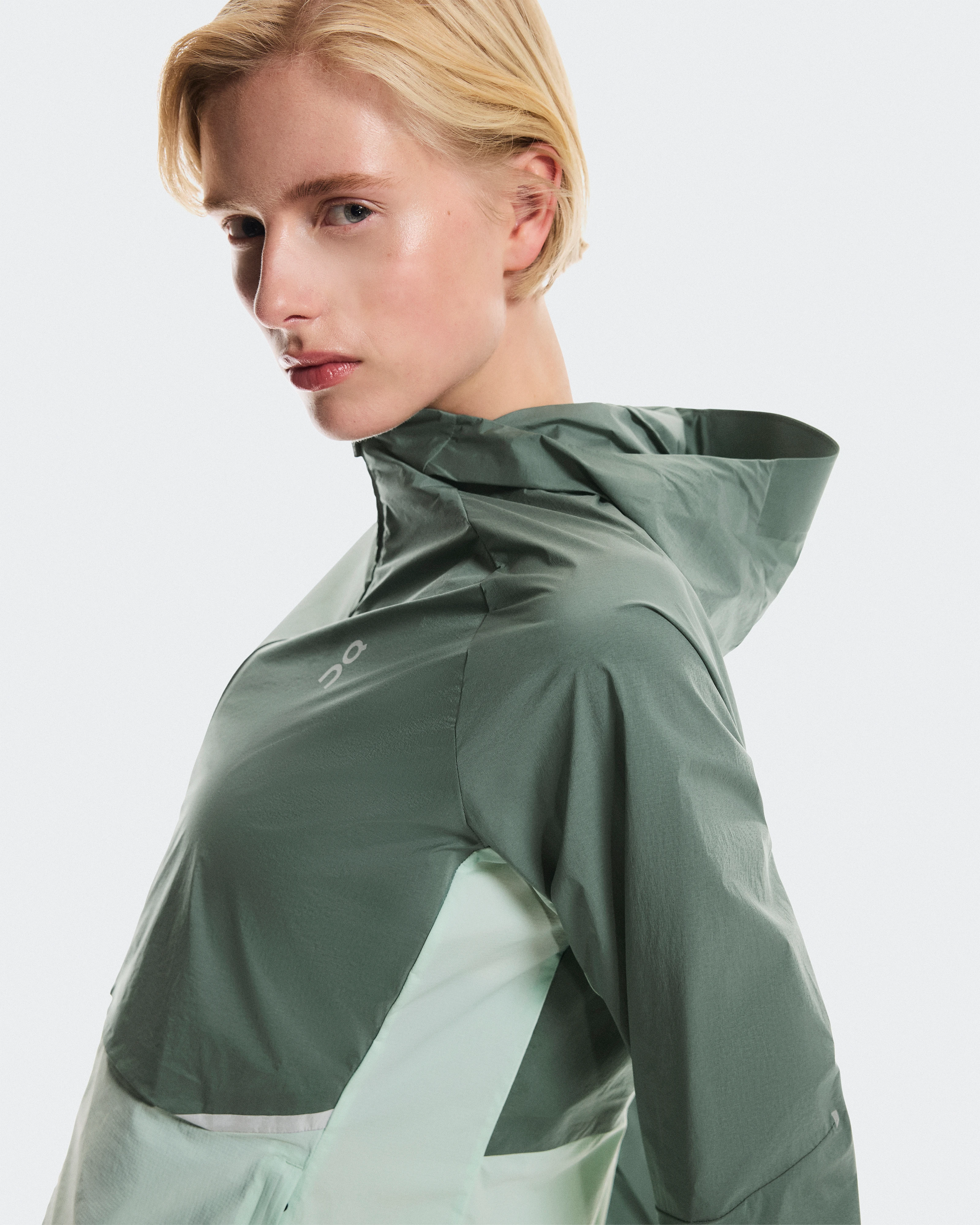 On Core Jacket Olive & Creek Women Jackets
