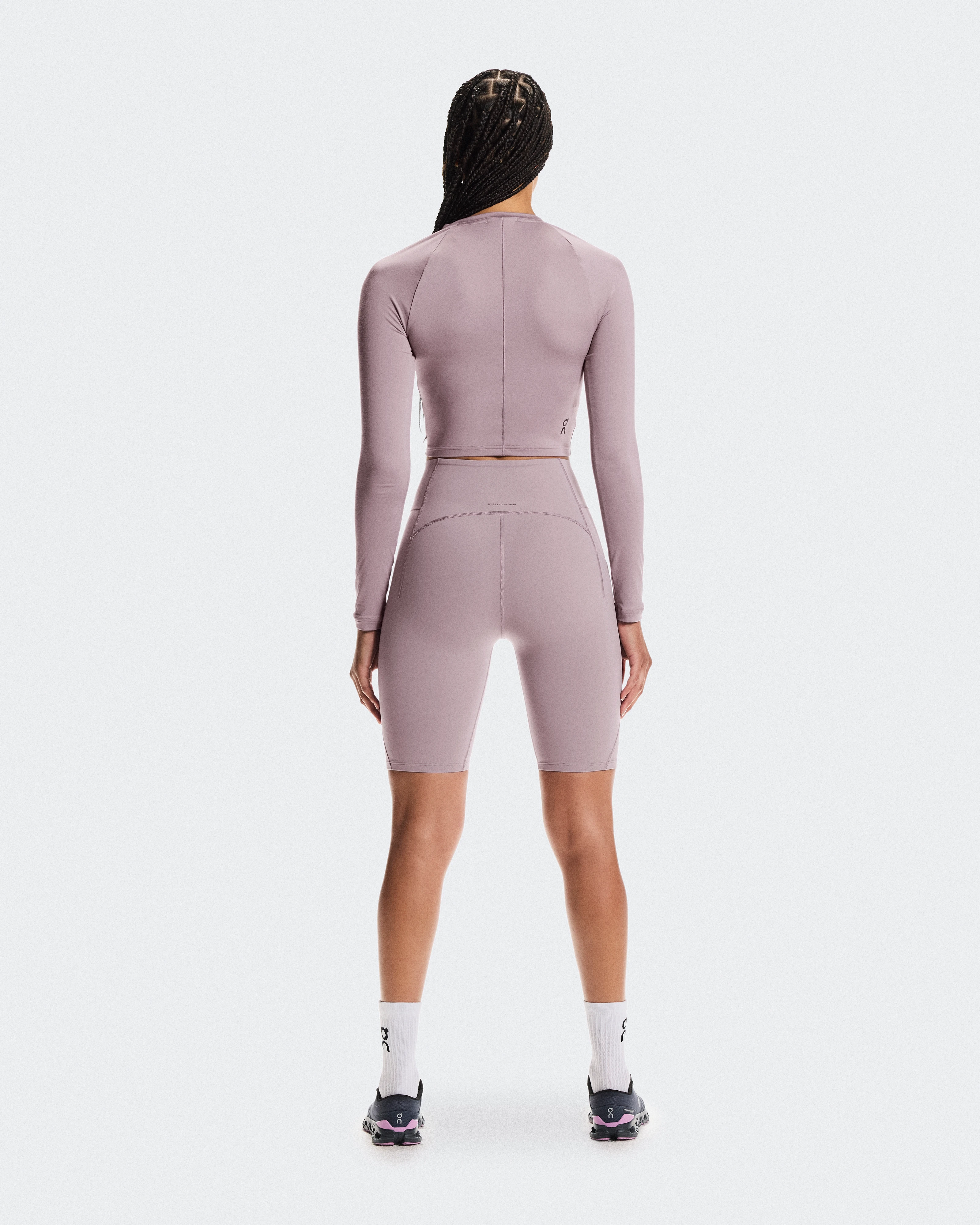 On Studio Long-T Crop Heron Women Tops and t-shirts