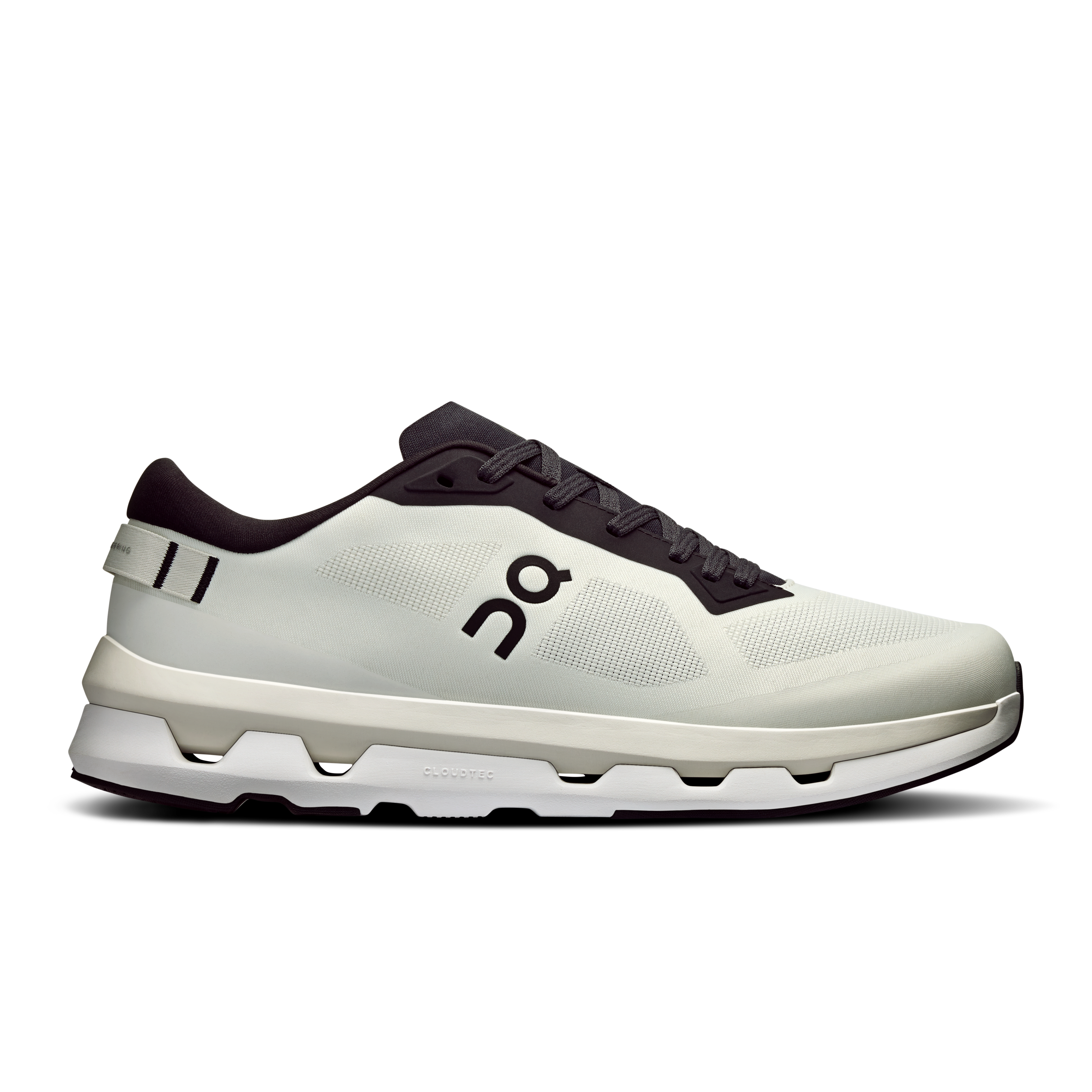 Cloudzone Lifestyle Shoe in Ice/Black