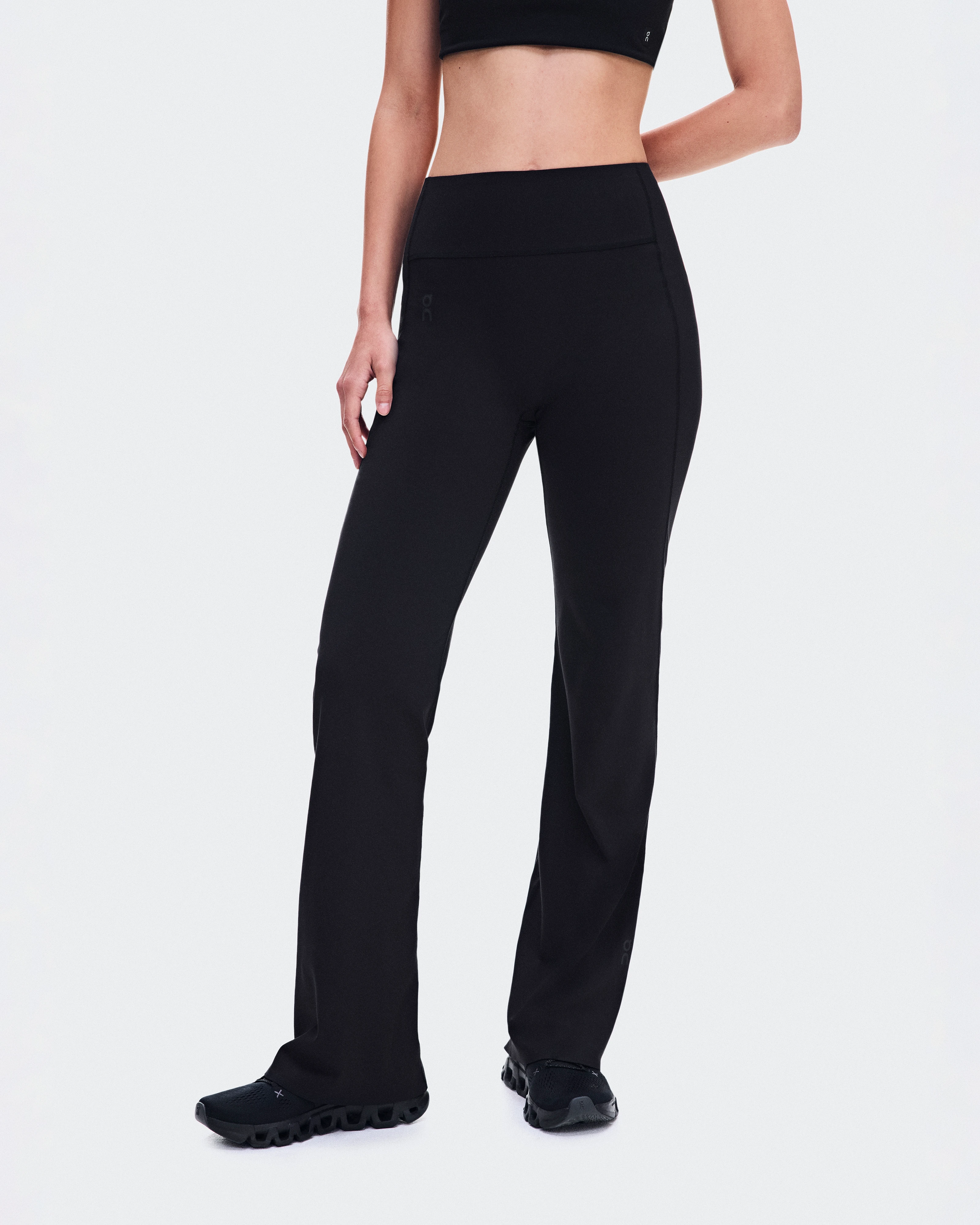 On Studio Flared Pants 32" Black Women Pants