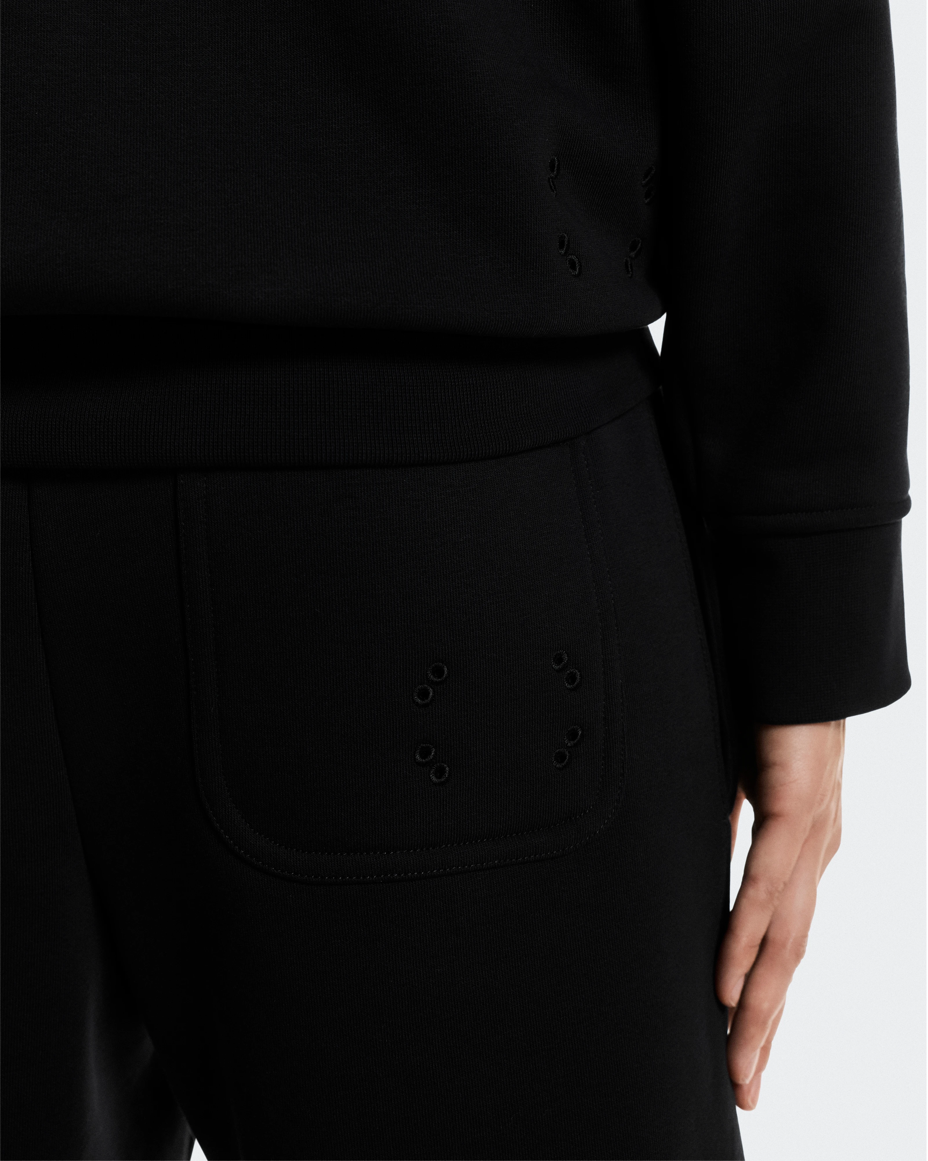 On Club Collective 1/4 Zip Black Women Hoodies and sweatshirts
