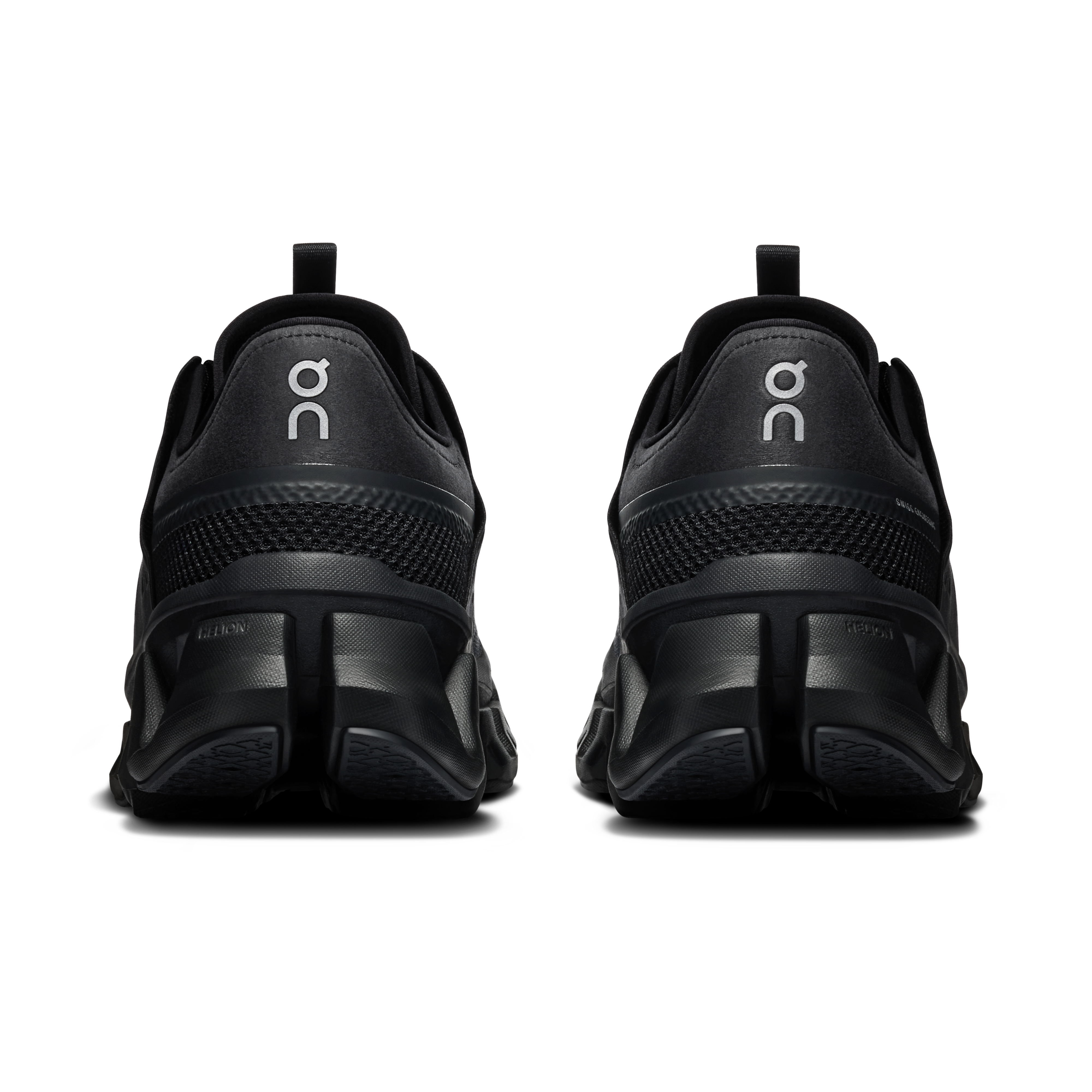 On Cloudswift Amp Black & Silver Men Active life Shoes