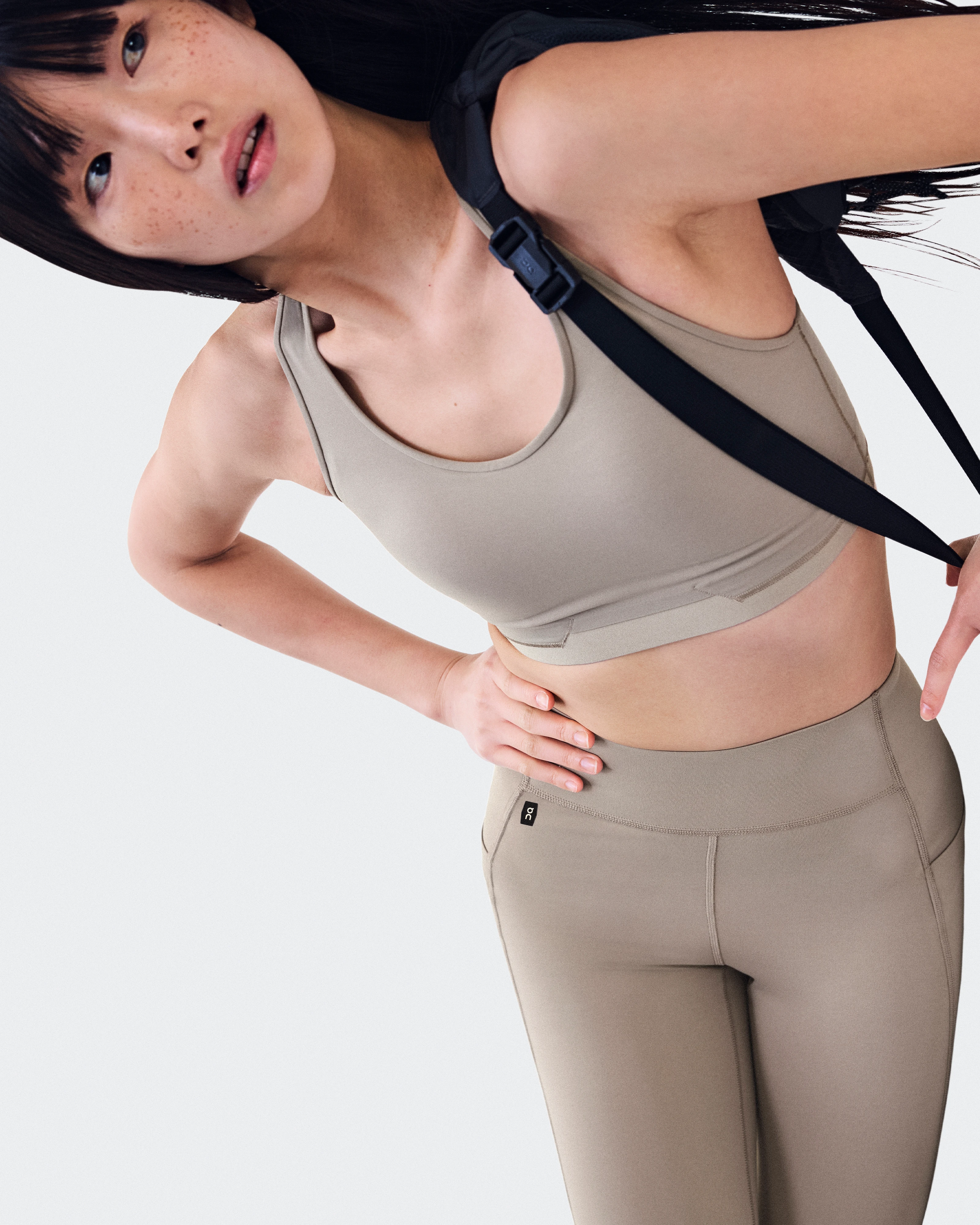 On Train Tights Clay Women Tights